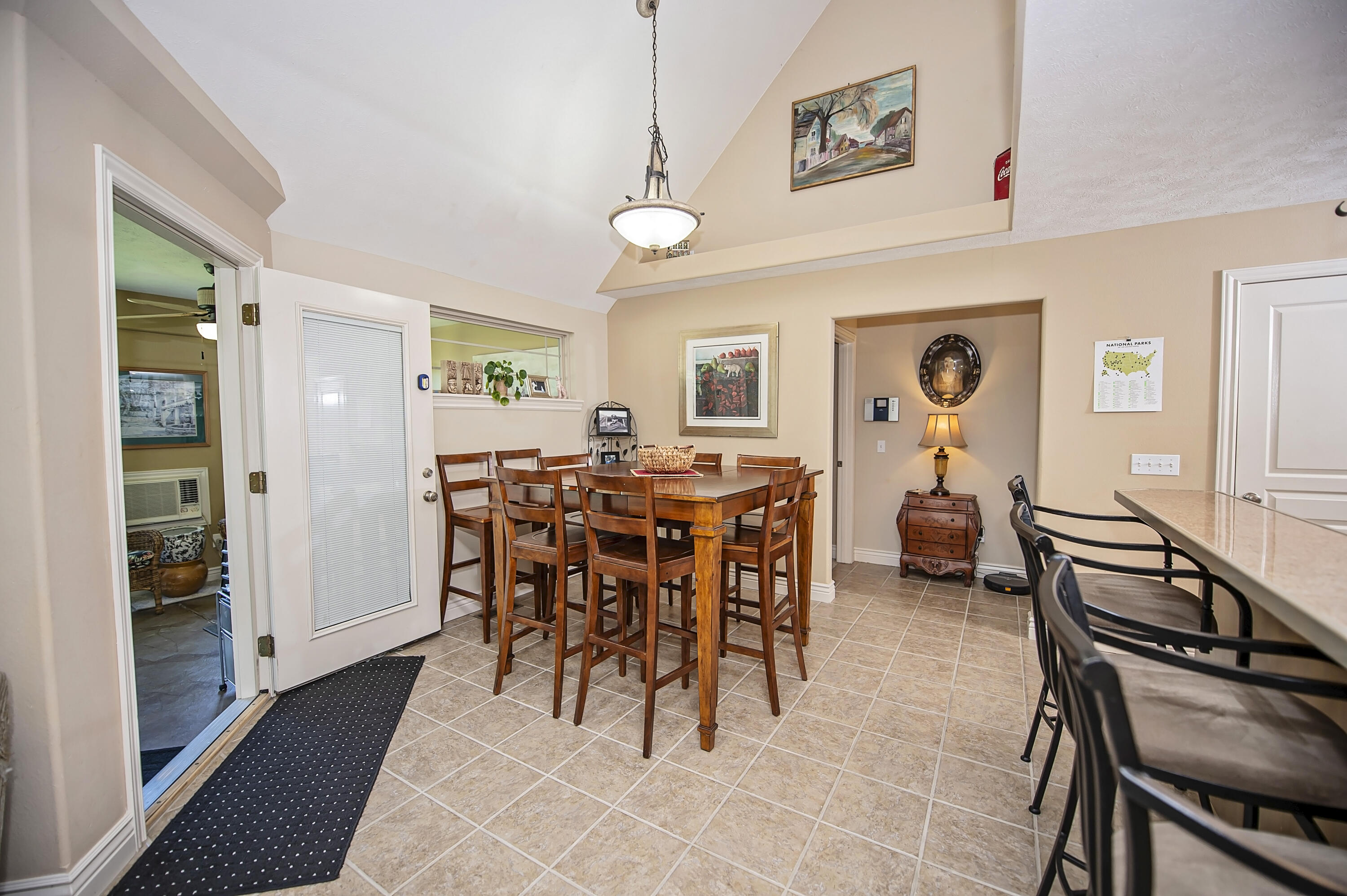 1529 West Maplewood Street Property Photo 23
