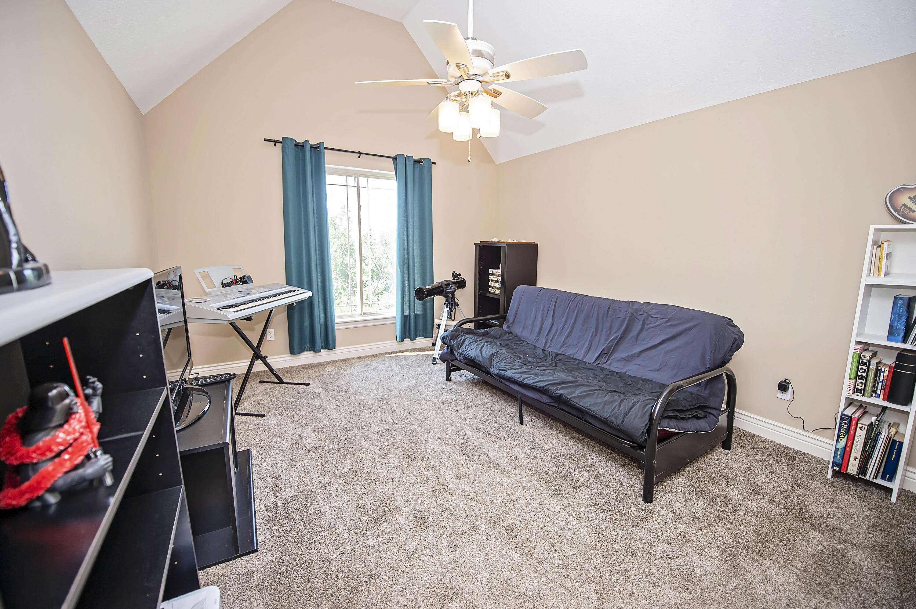 1529 West Maplewood Street Property Photo 65