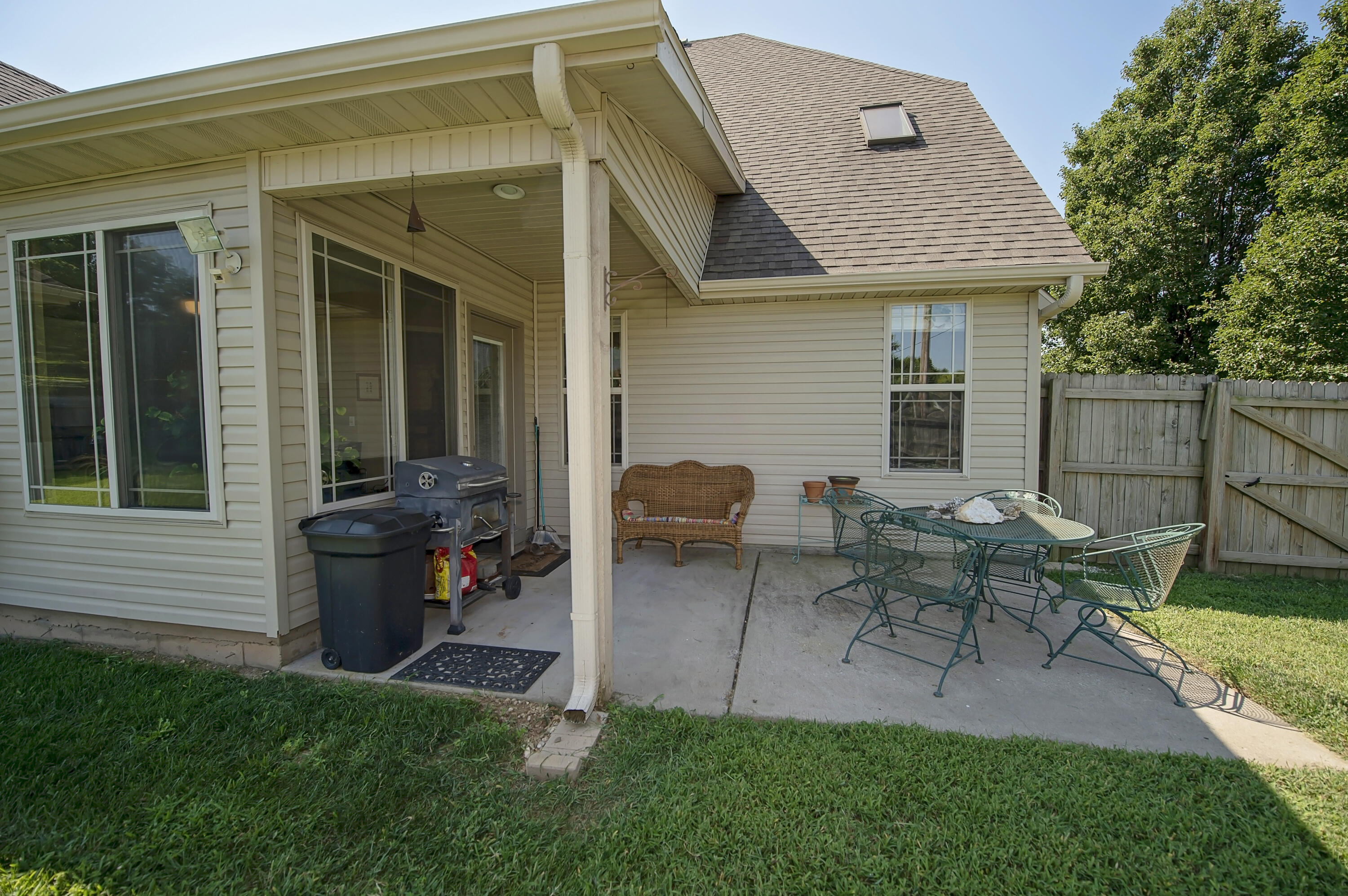 1529 West Maplewood Street Property Photo 96