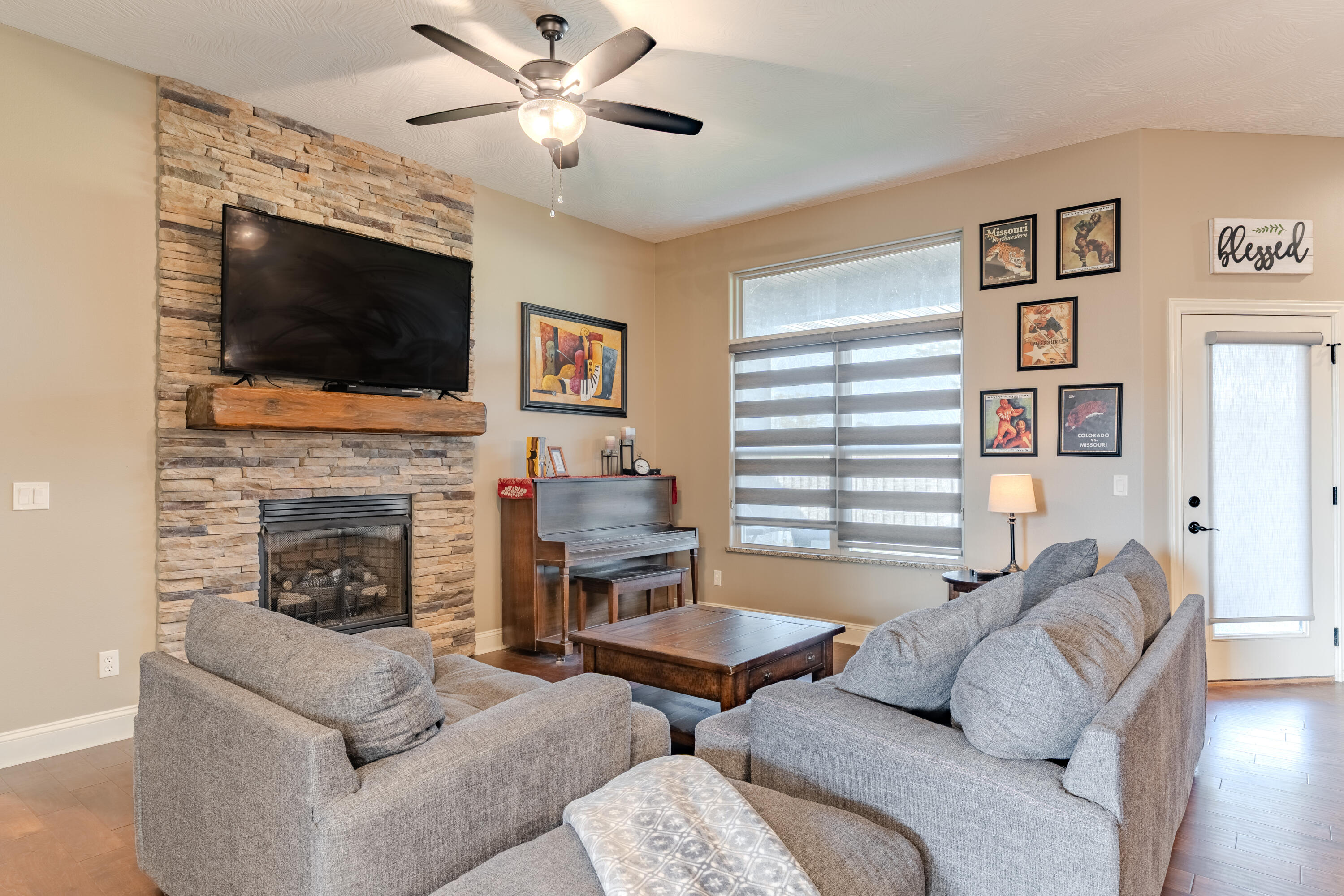 3764 North Huntington Avenue Property Photo 4