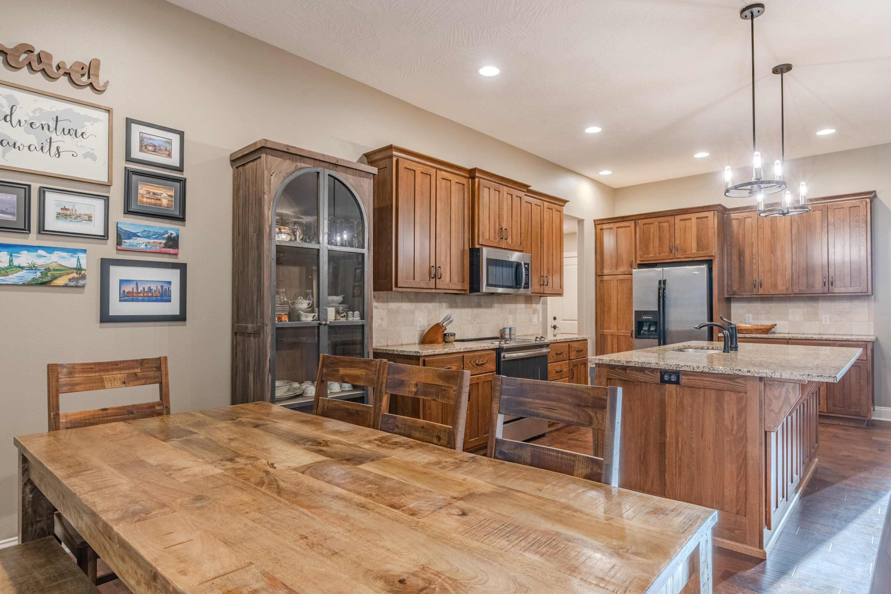 3764 North Huntington Avenue Property Photo 6
