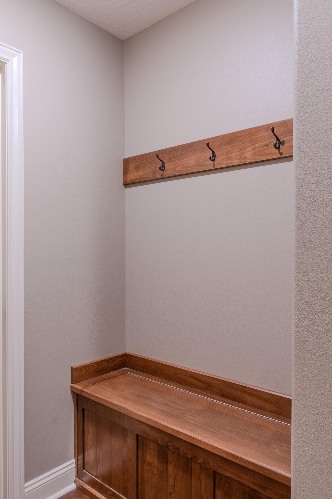 3764 North Huntington Avenue Property Photo 7
