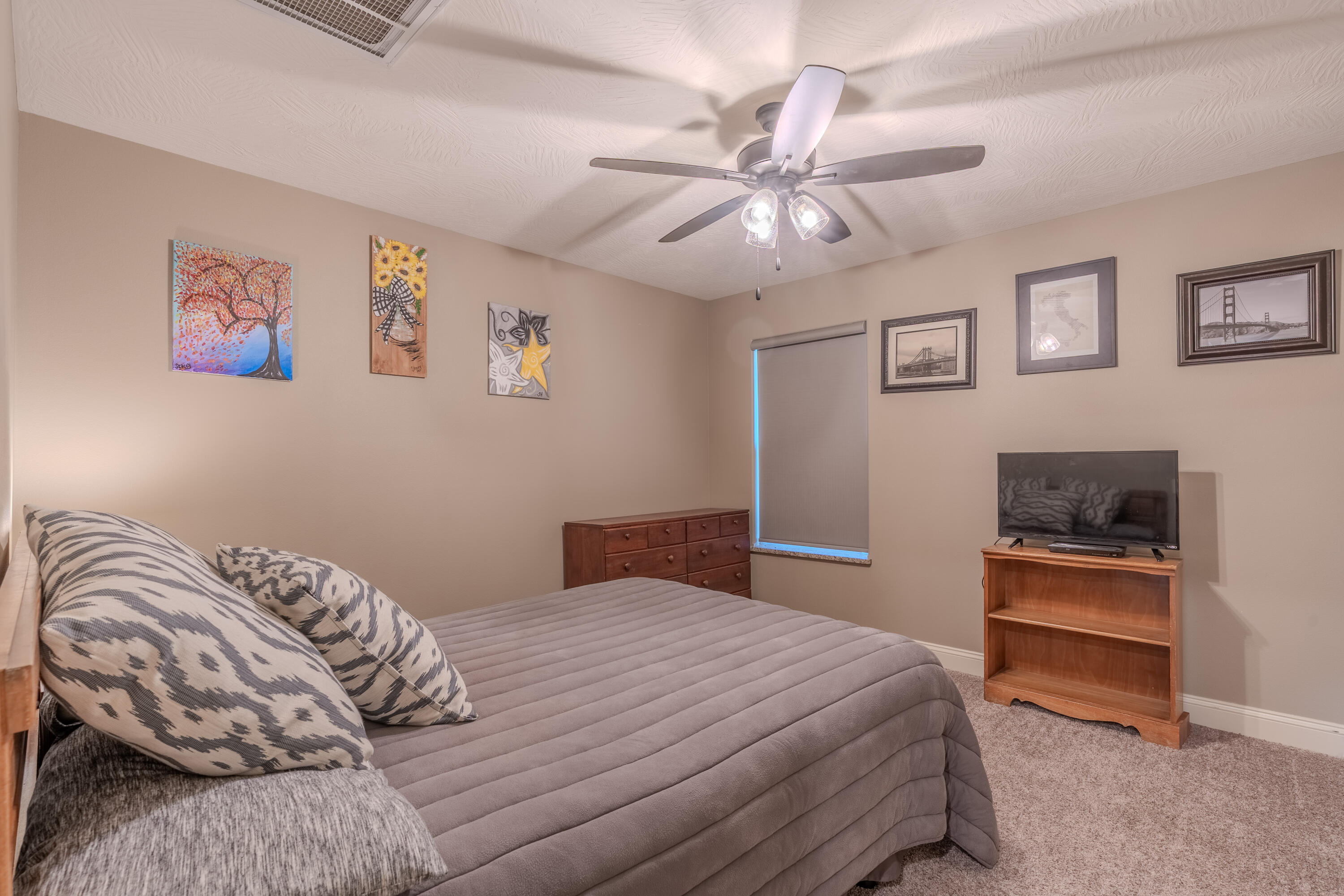3764 North Huntington Avenue Property Photo 11
