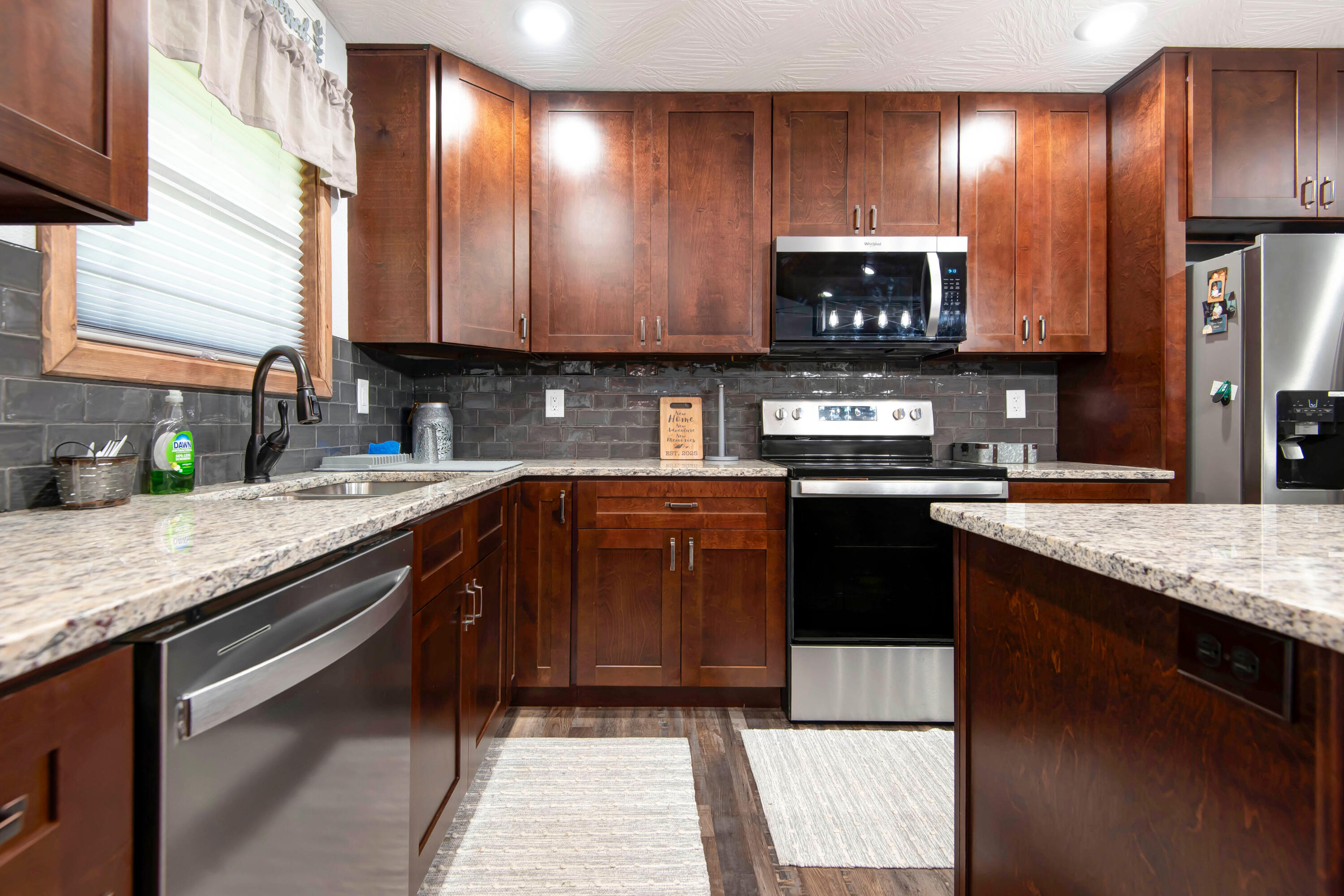 183 Sunshine Avenue Property Photo 13