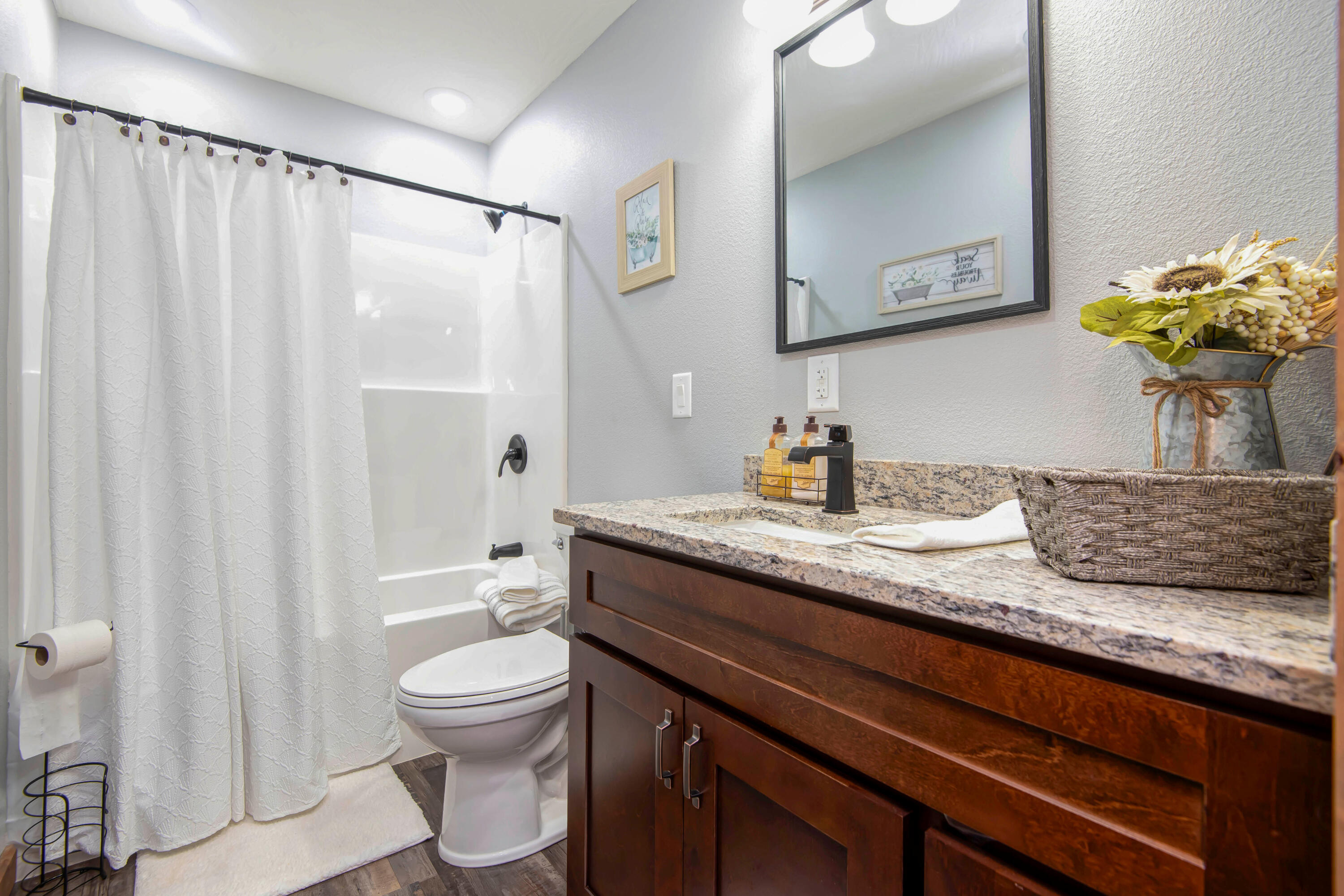 183 Sunshine Avenue Property Photo 21
