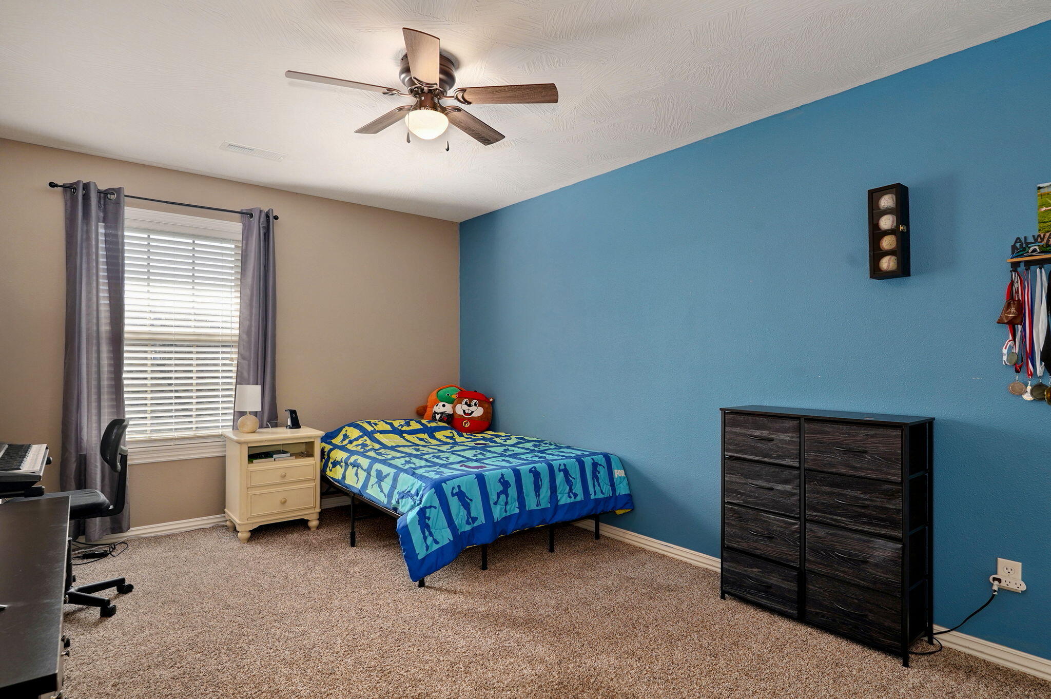 813 East Romeo Court Property Photo 26