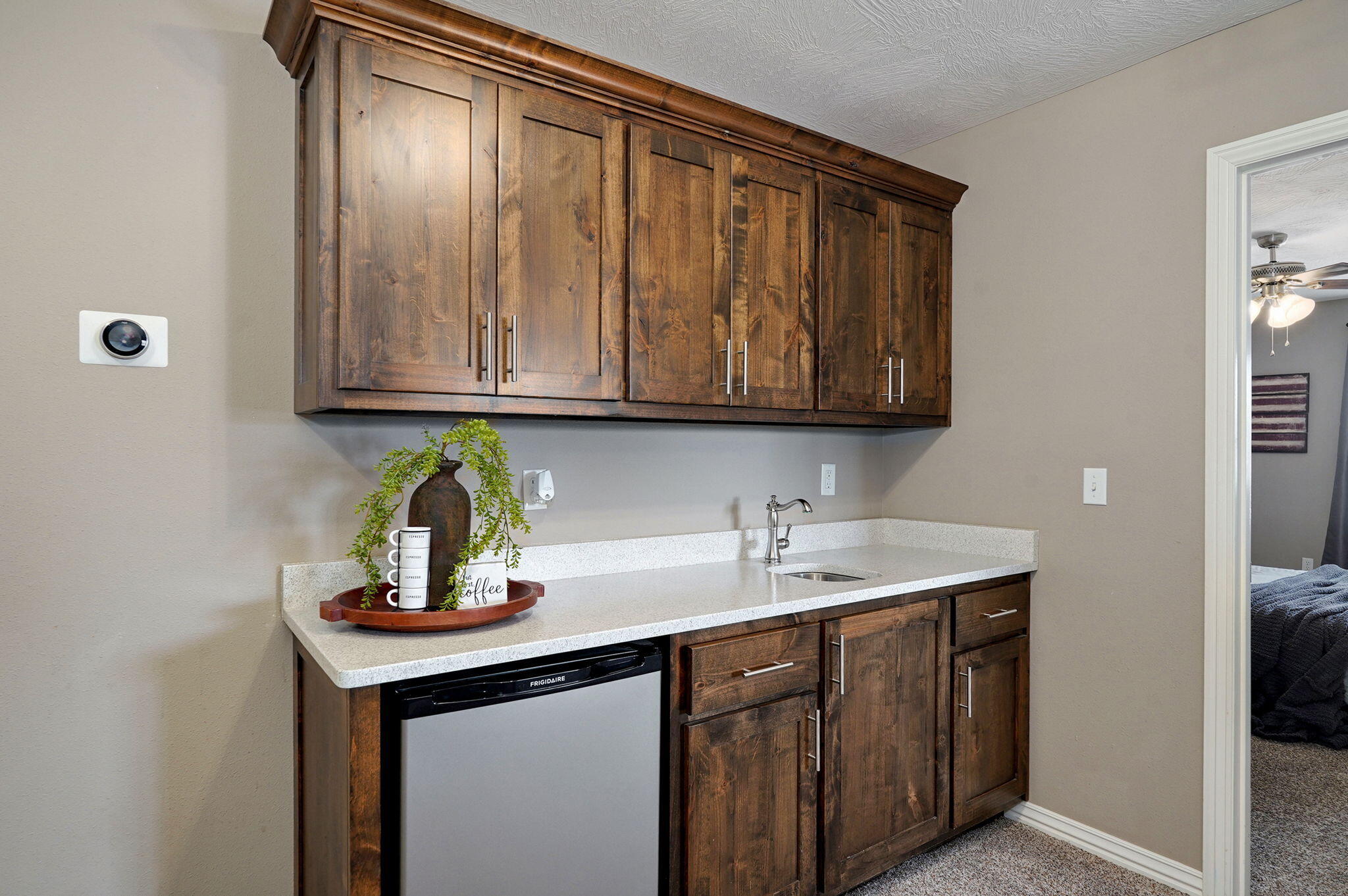 813 East Romeo Court Property Photo 29