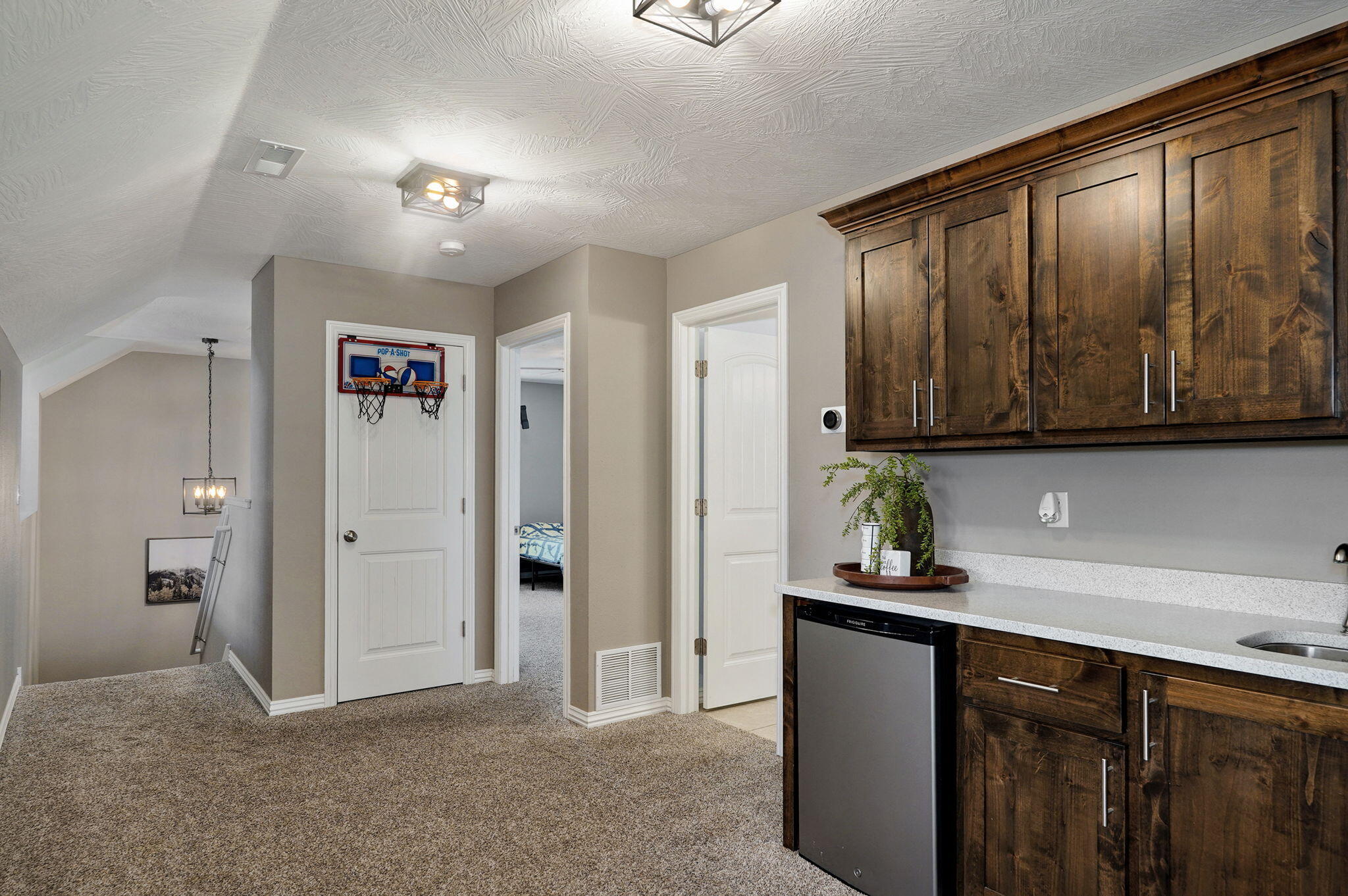 813 East Romeo Court Property Photo 30