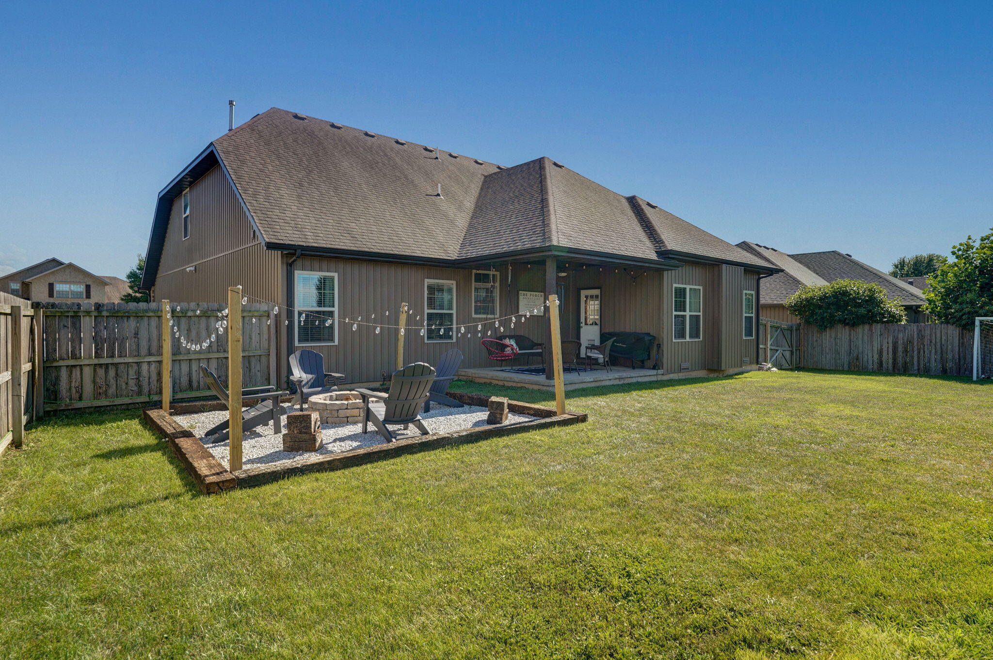 813 East Romeo Court Property Photo 38