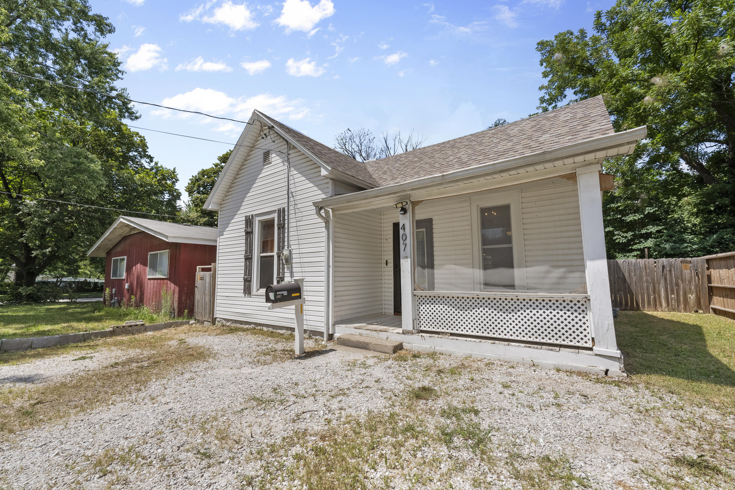 407 East Turner Street Property Photo 2