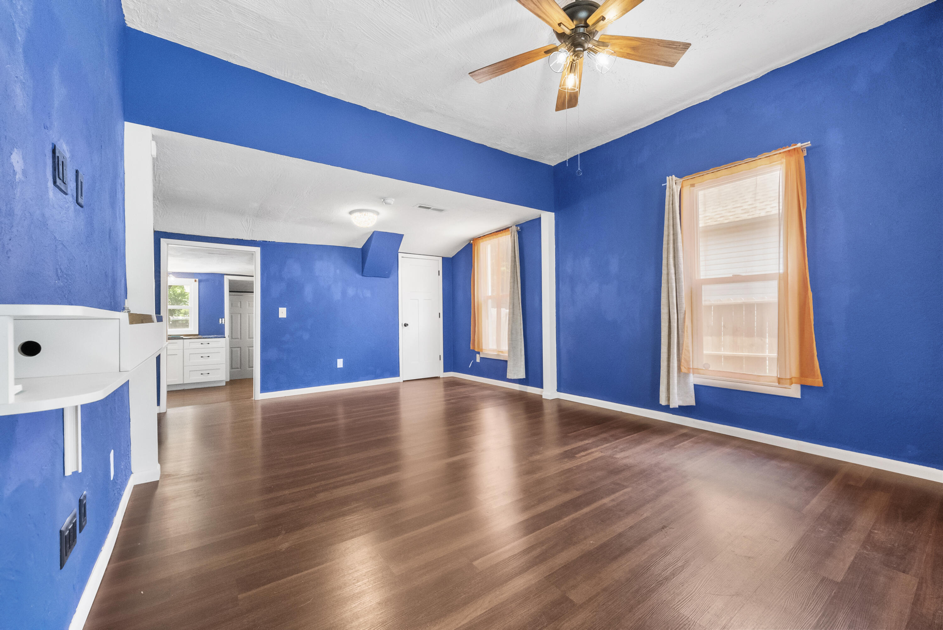 407 East Turner Street Property Photo 6