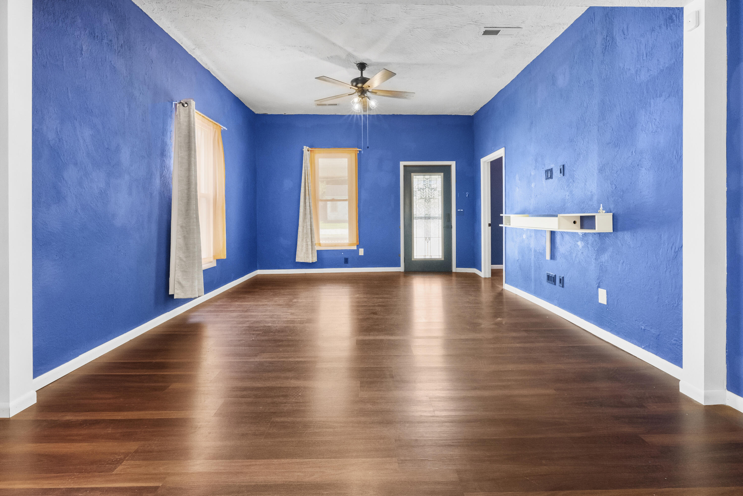 407 East Turner Street Property Photo 8