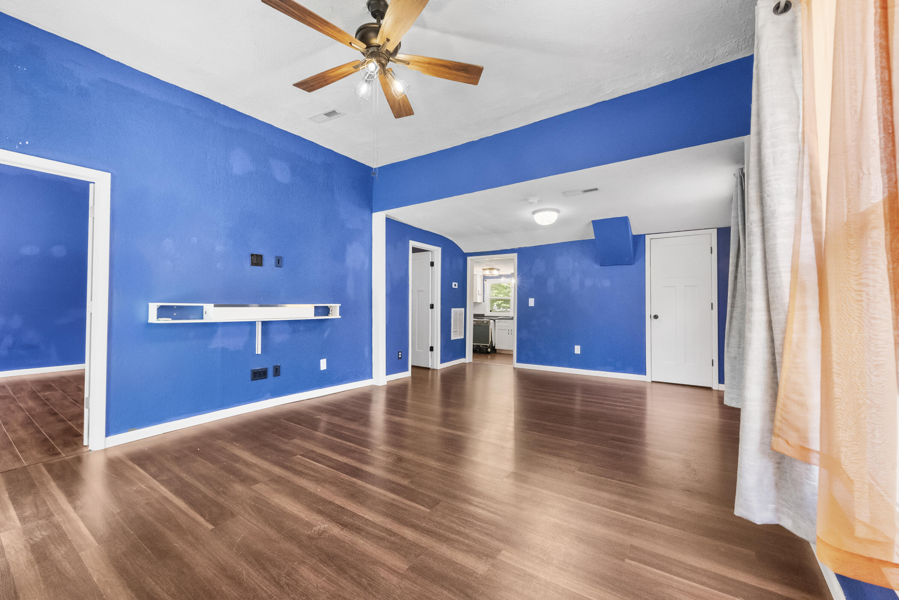 407 East Turner Street Property Photo 10