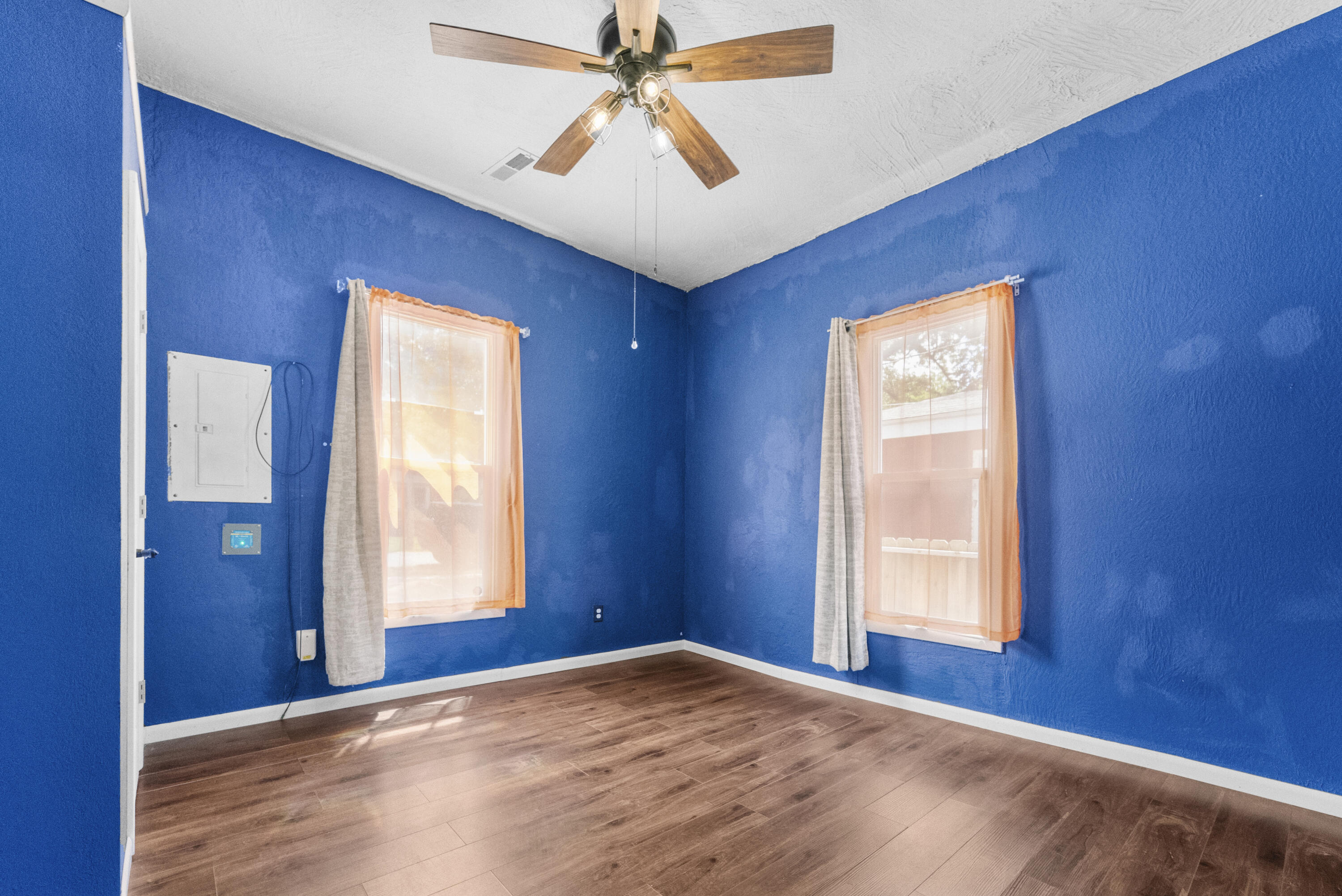 407 East Turner Street Property Photo 14