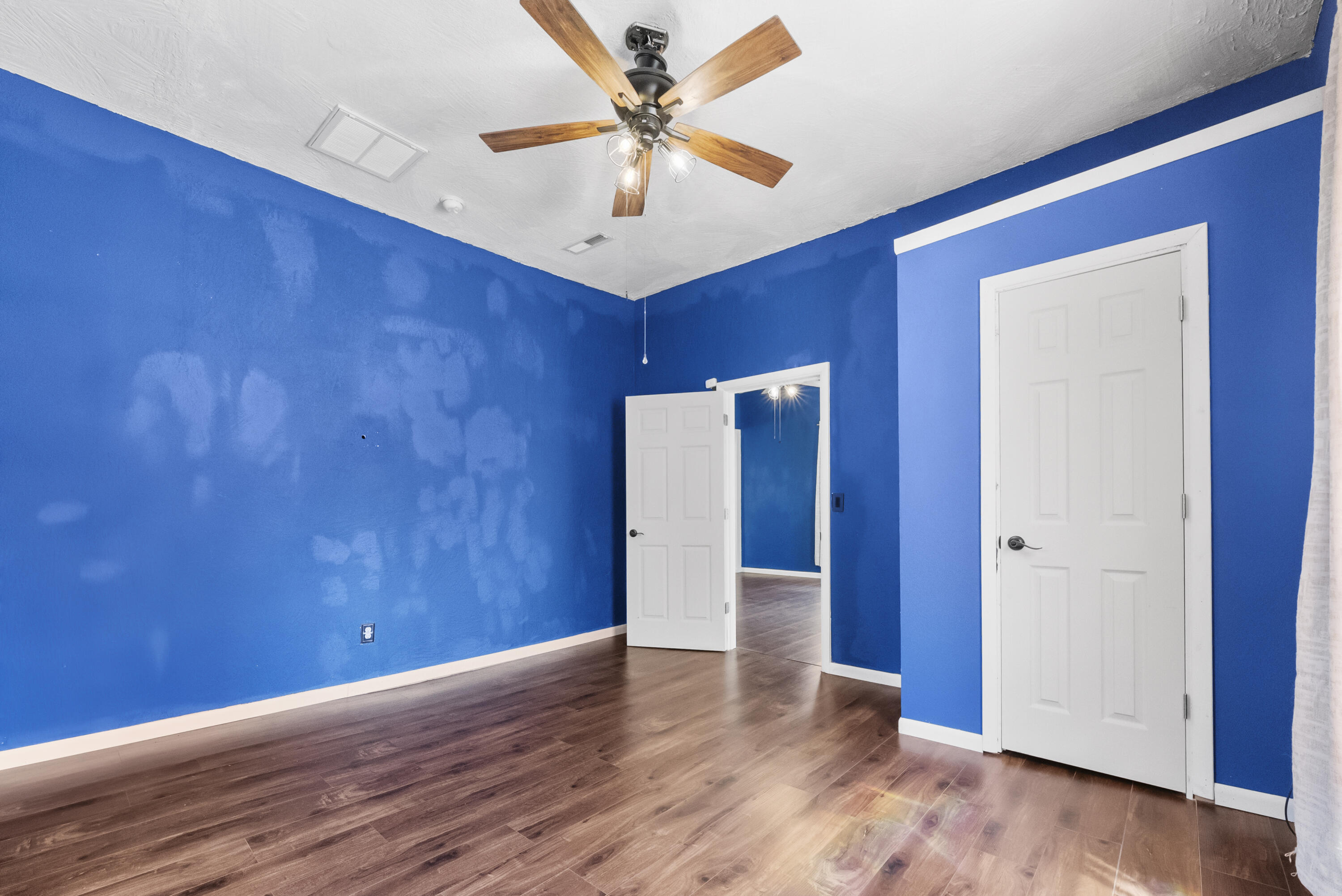 407 East Turner Street Property Photo 15
