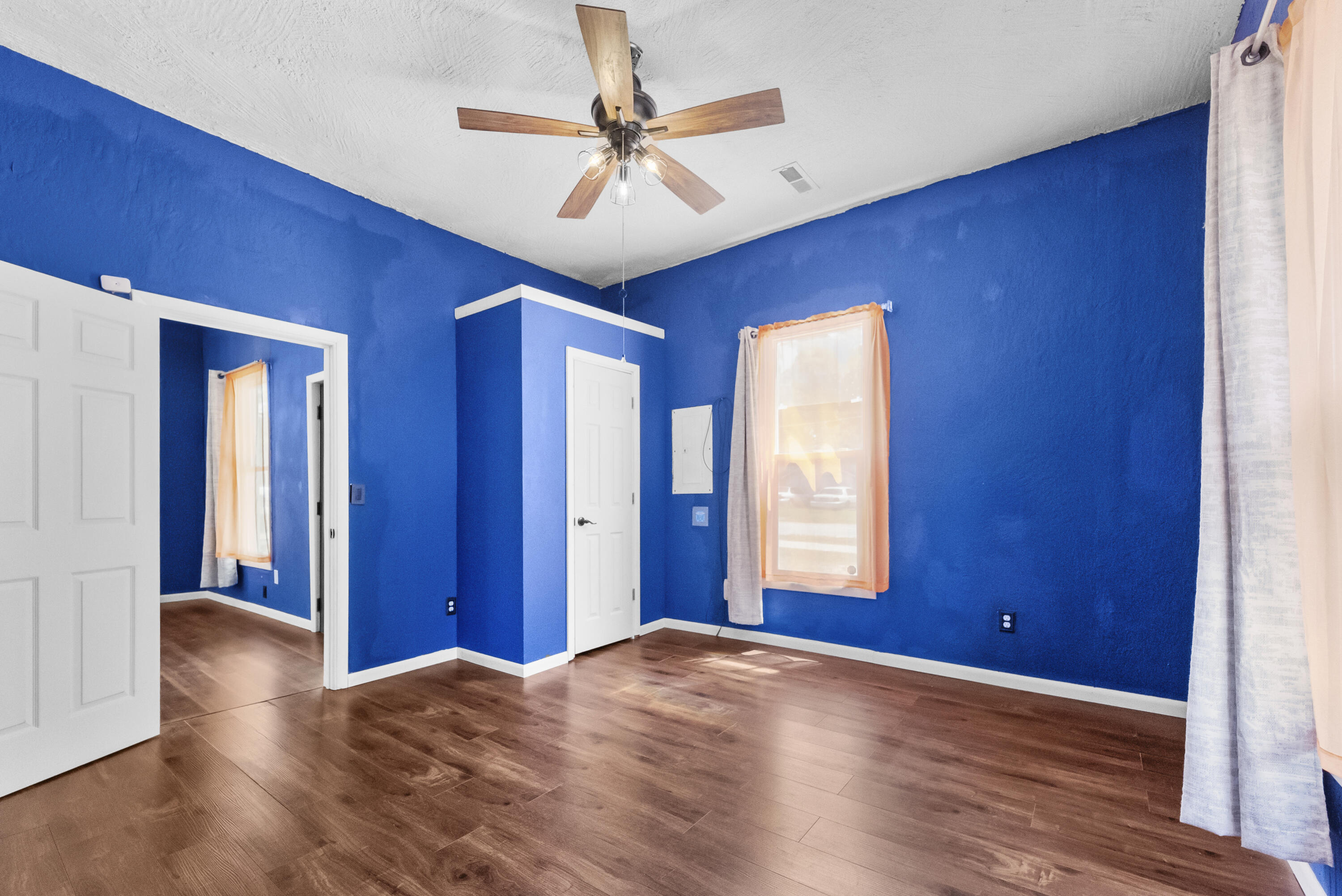 407 East Turner Street Property Photo 16