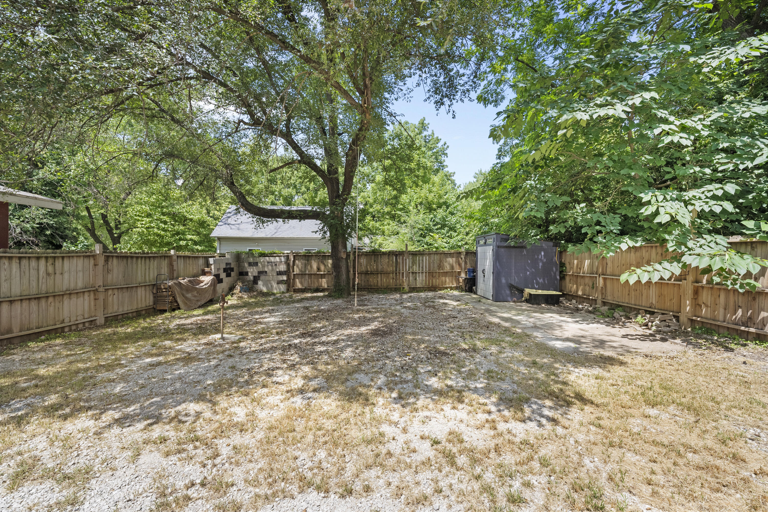 407 East Turner Street Property Photo 39