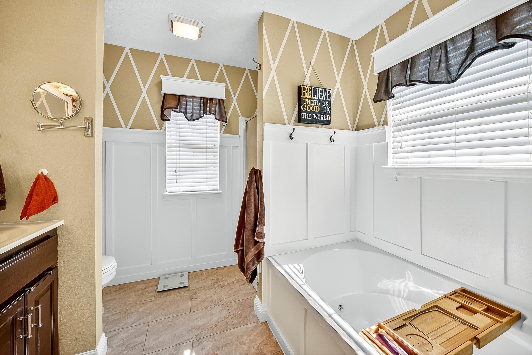5342 South Tanager Avenue Property Photo 17