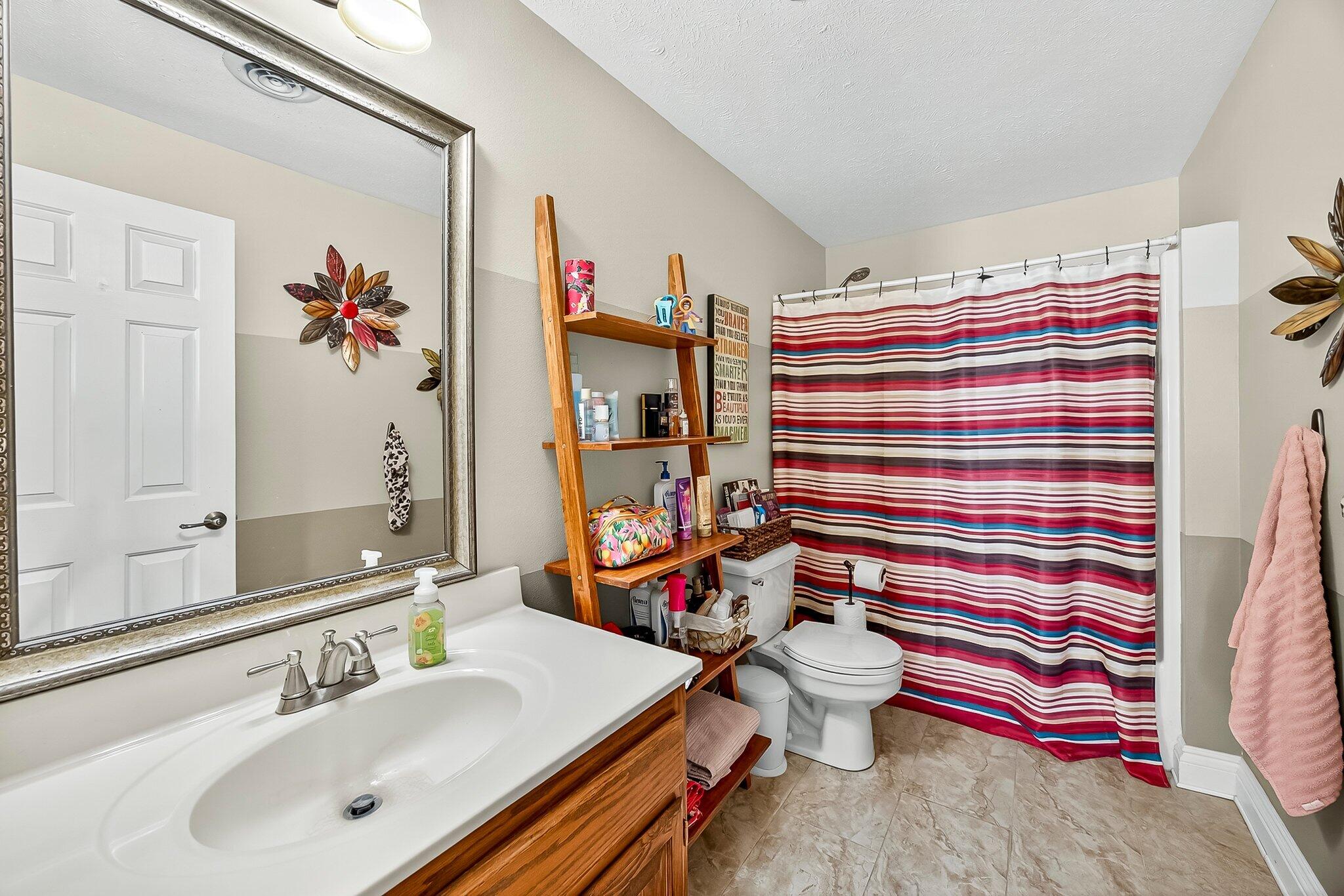 5342 South Tanager Avenue Property Photo 24