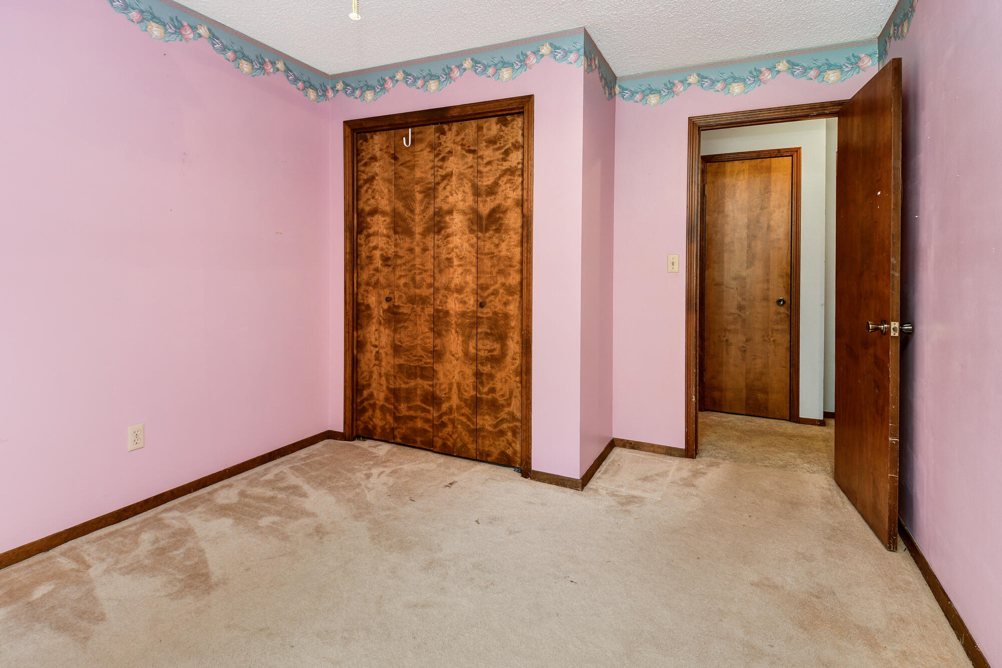 813 East Mentor Street Property Photo 31