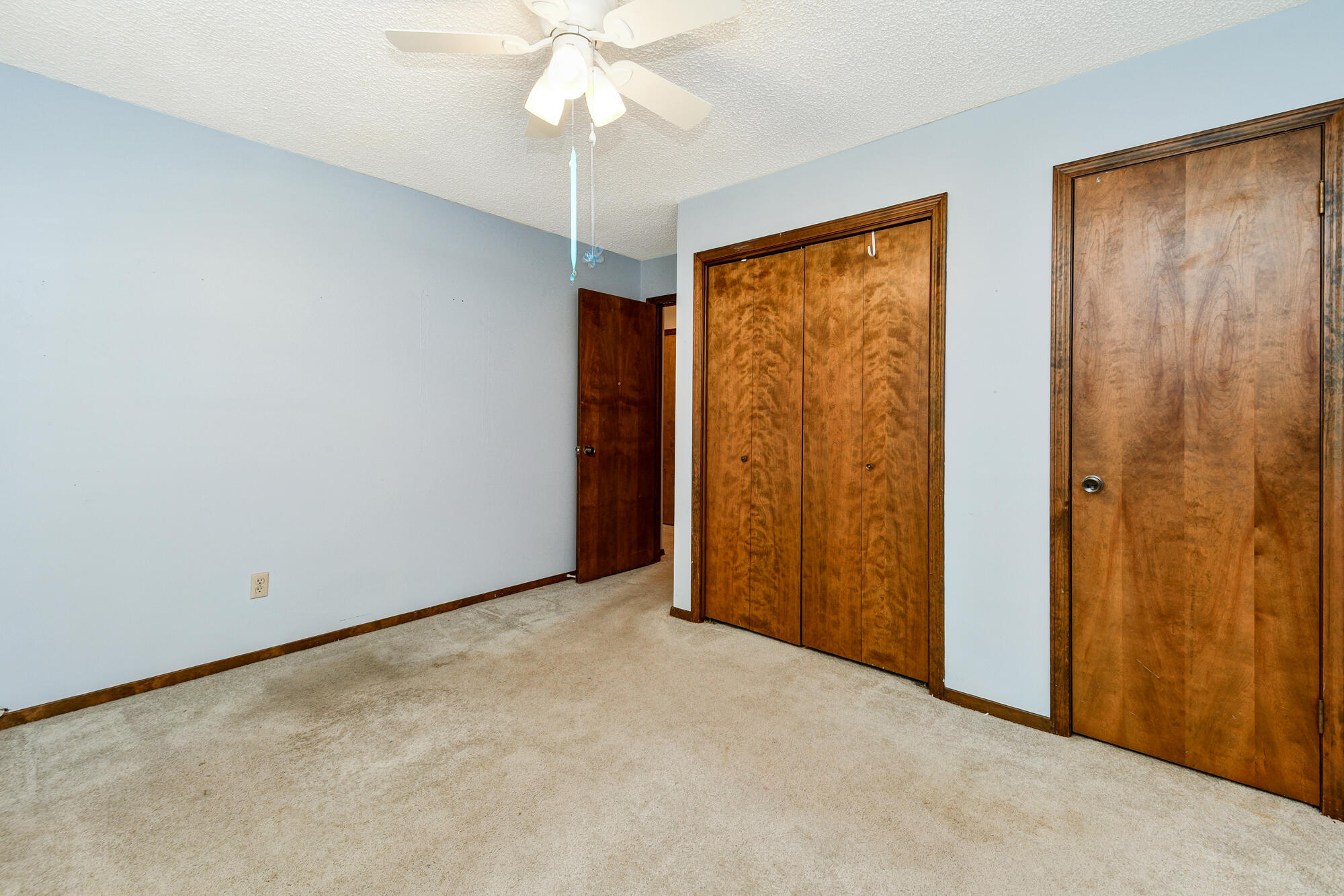 813 East Mentor Street Property Photo 33