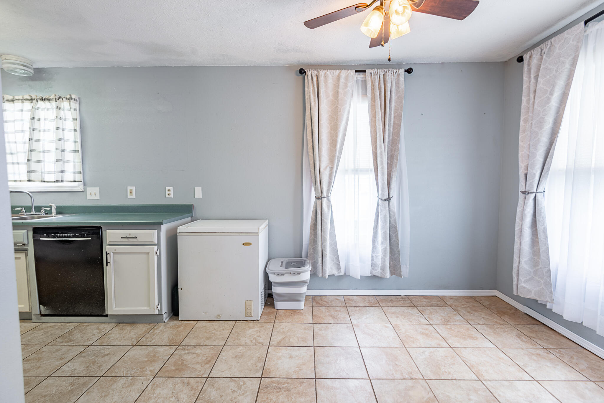 111 South Landrum Street Property Photo 11