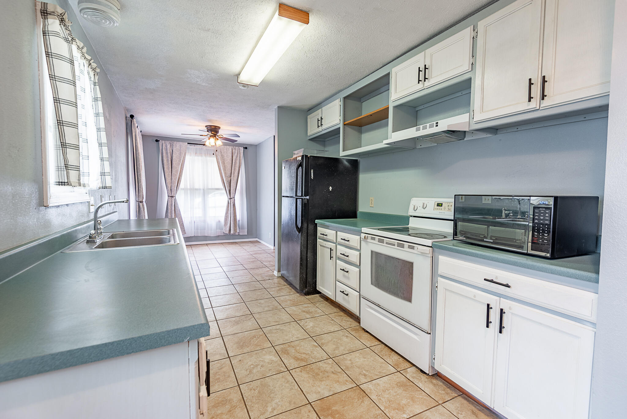 111 South Landrum Street Property Photo 17