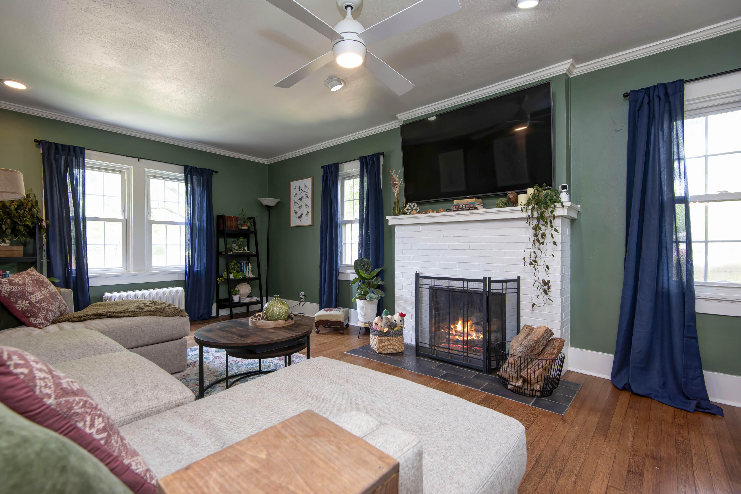 504 East Delmar Street Property Photo 19