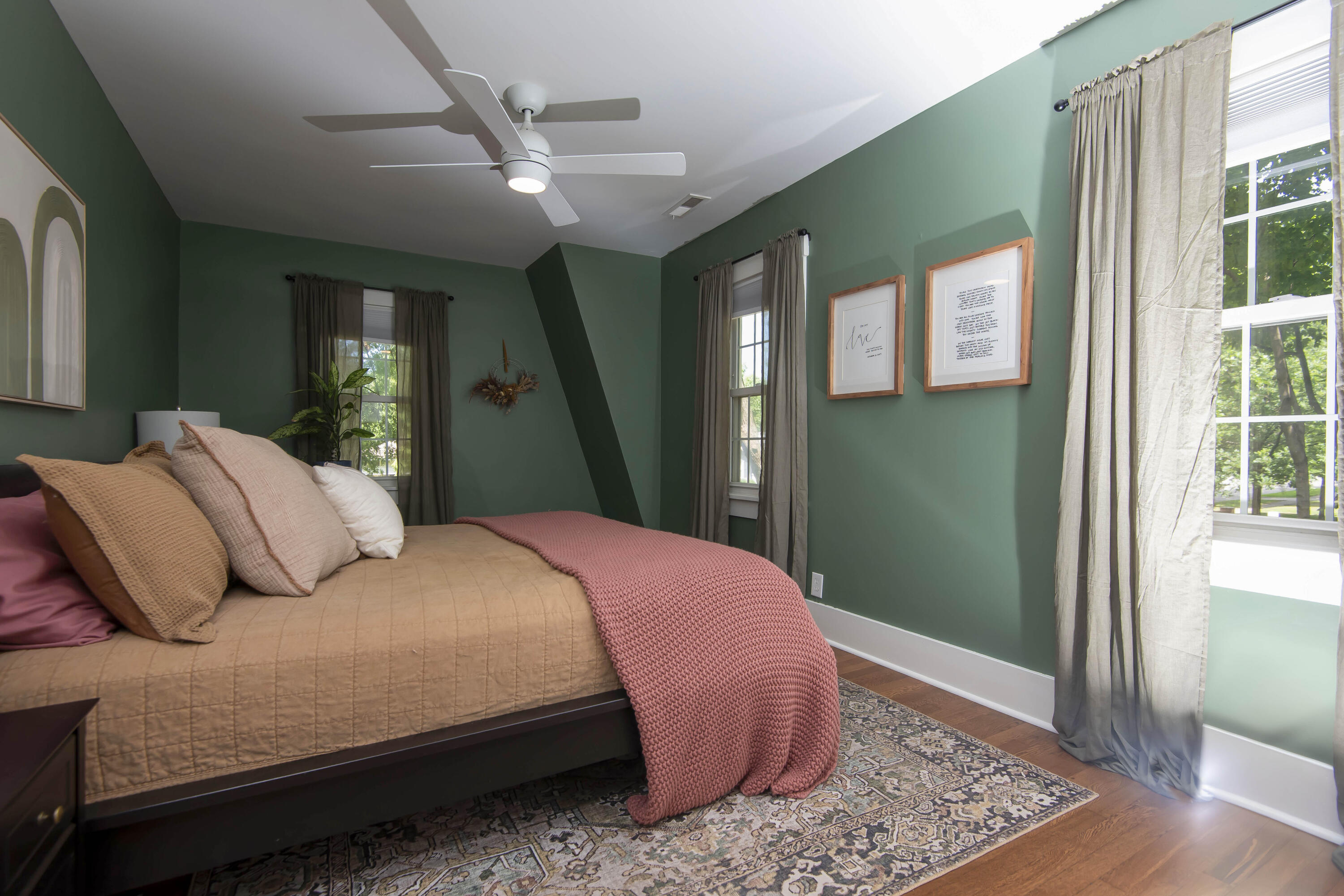 504 East Delmar Street Property Photo 27