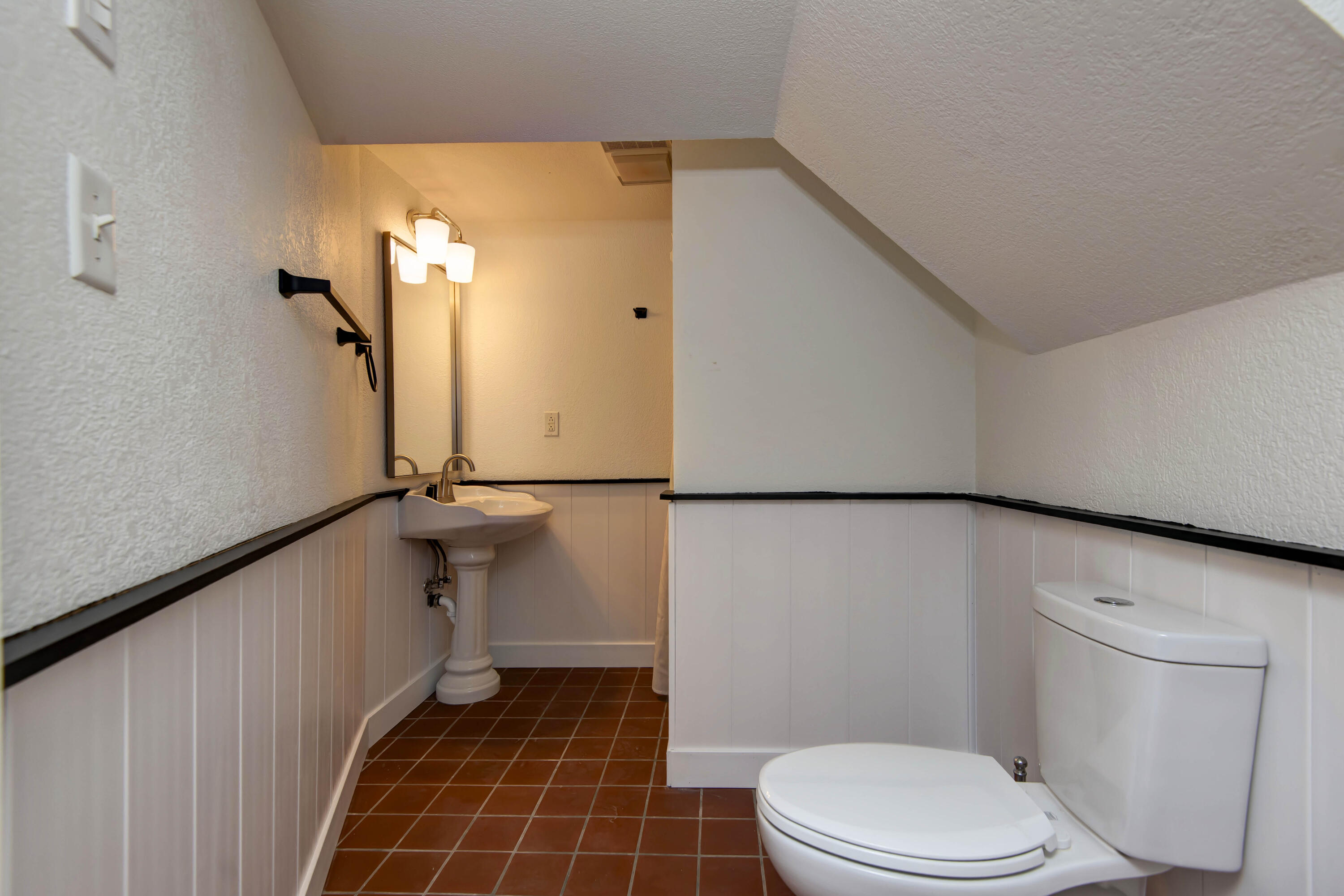 504 East Delmar Street Property Photo 34