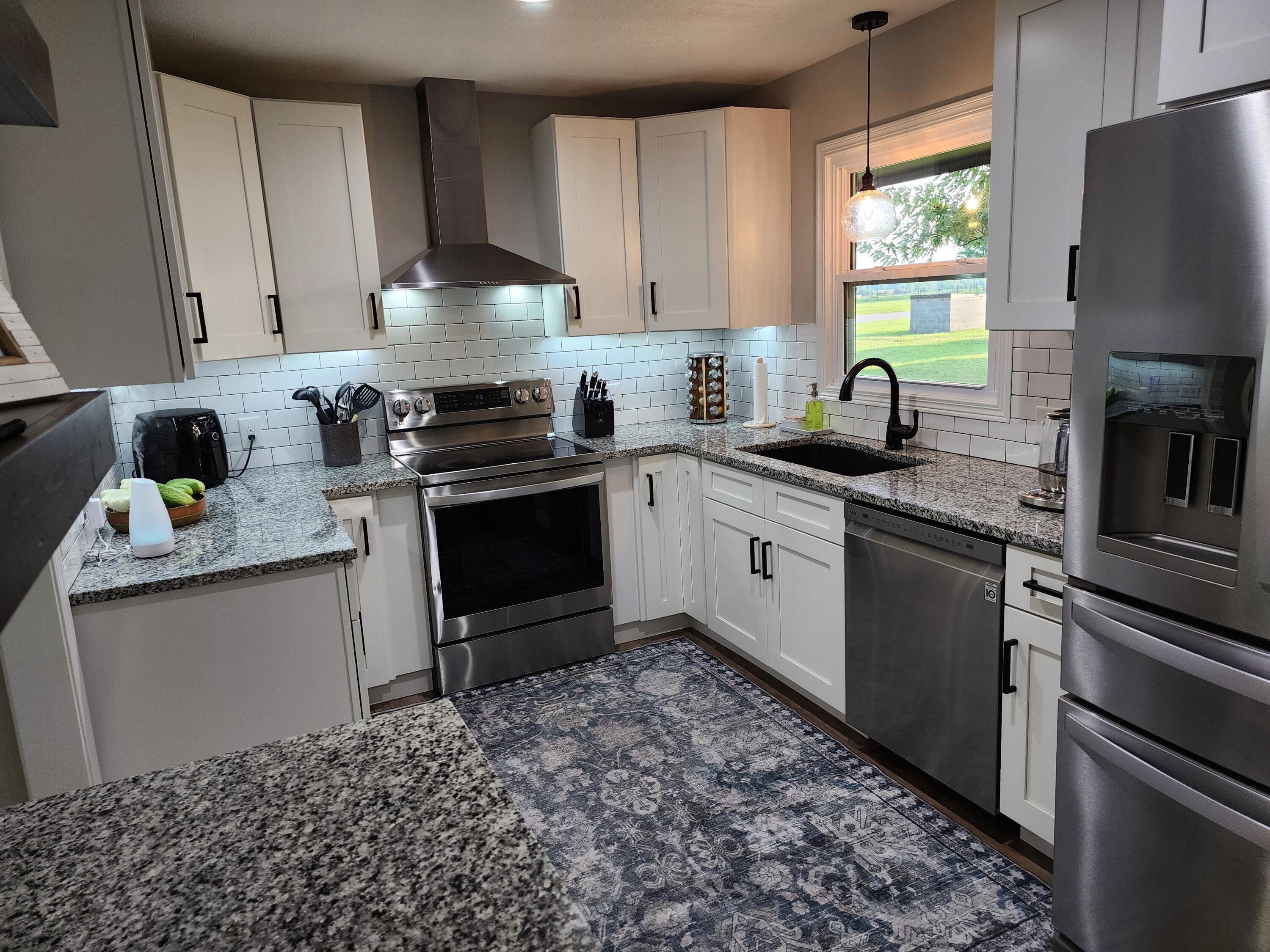 933 Porter Crossing Road Property Photo 19