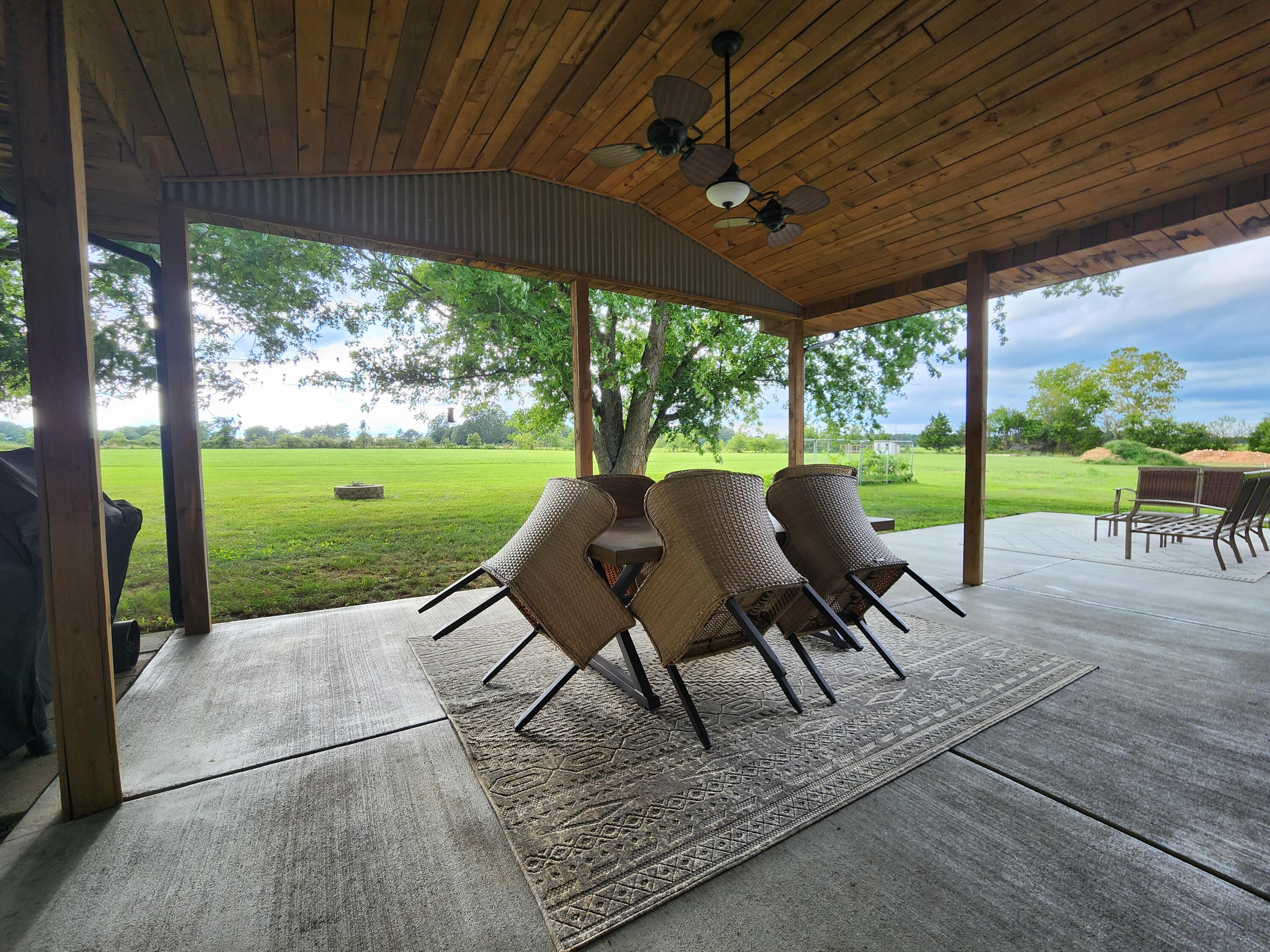 933 Porter Crossing Road Property Photo 46