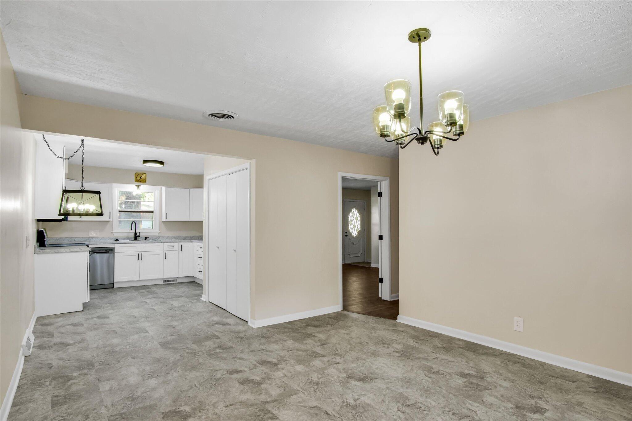 1846 South Nettleton Avenue Property Photo 7