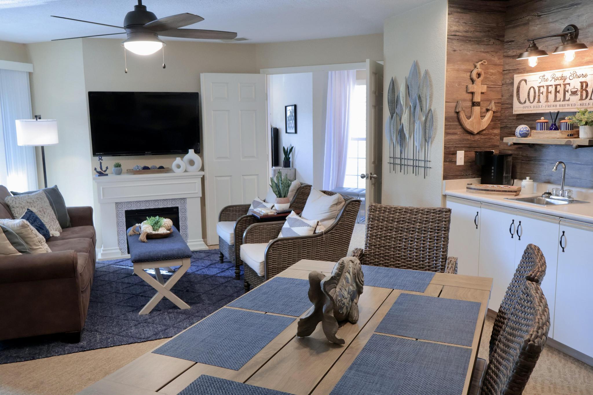 802 Rocky Shore Terrace Property Photo 5