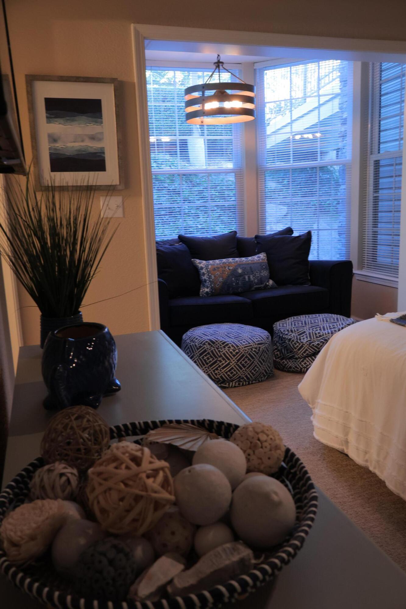 802 Rocky Shore Terrace Property Photo 20