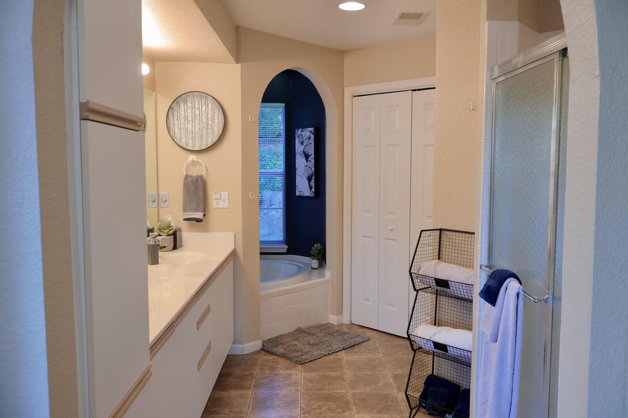 802 Rocky Shore Terrace Property Photo 26
