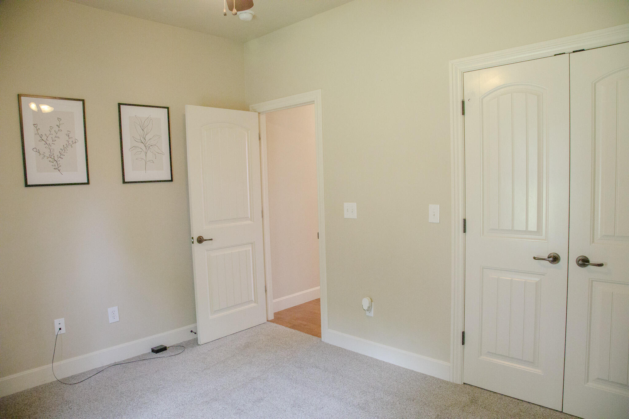 5475 South Farm Road 141 Property Photo 14