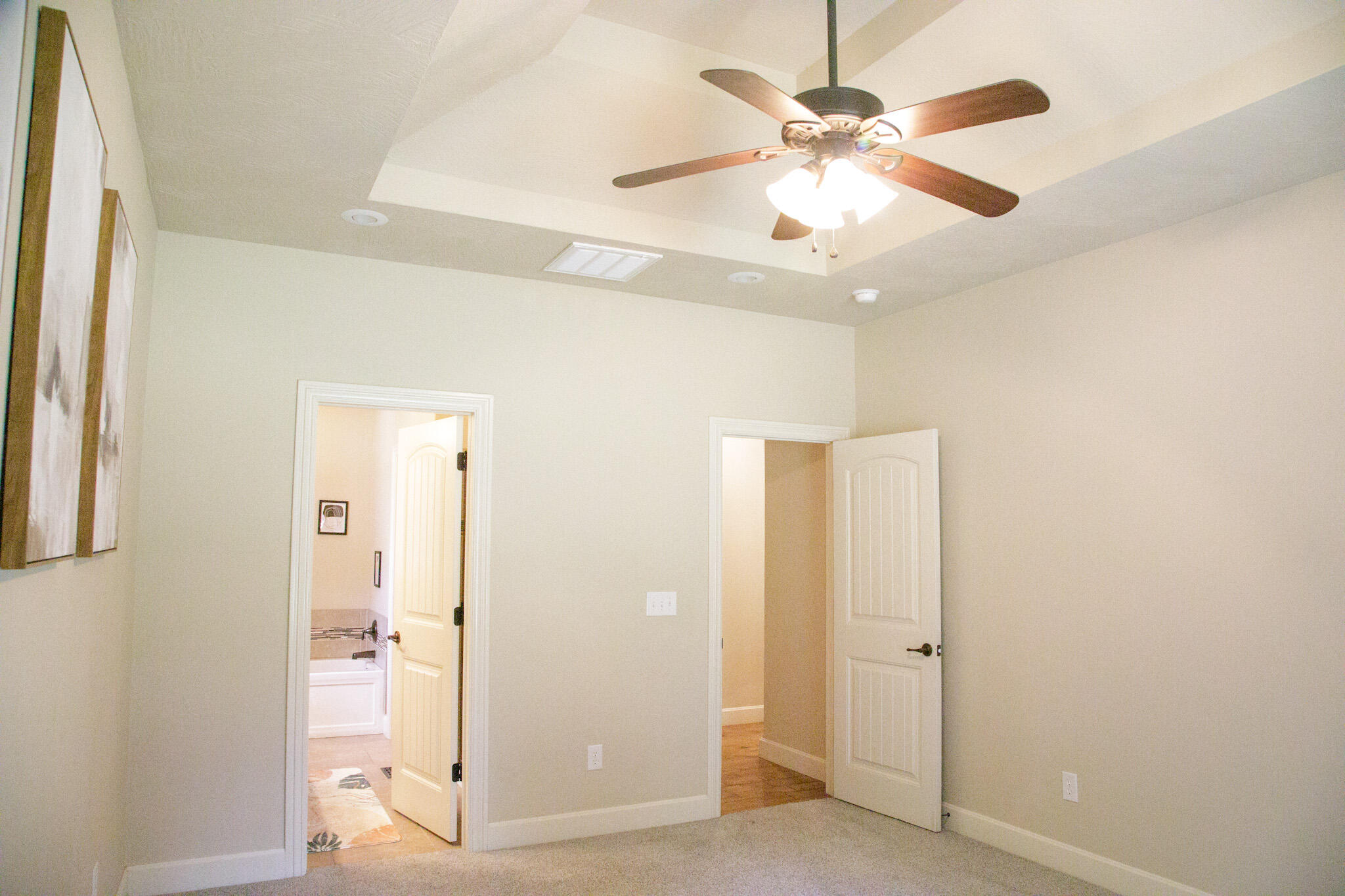 5475 South Farm Road 141 Property Photo 32