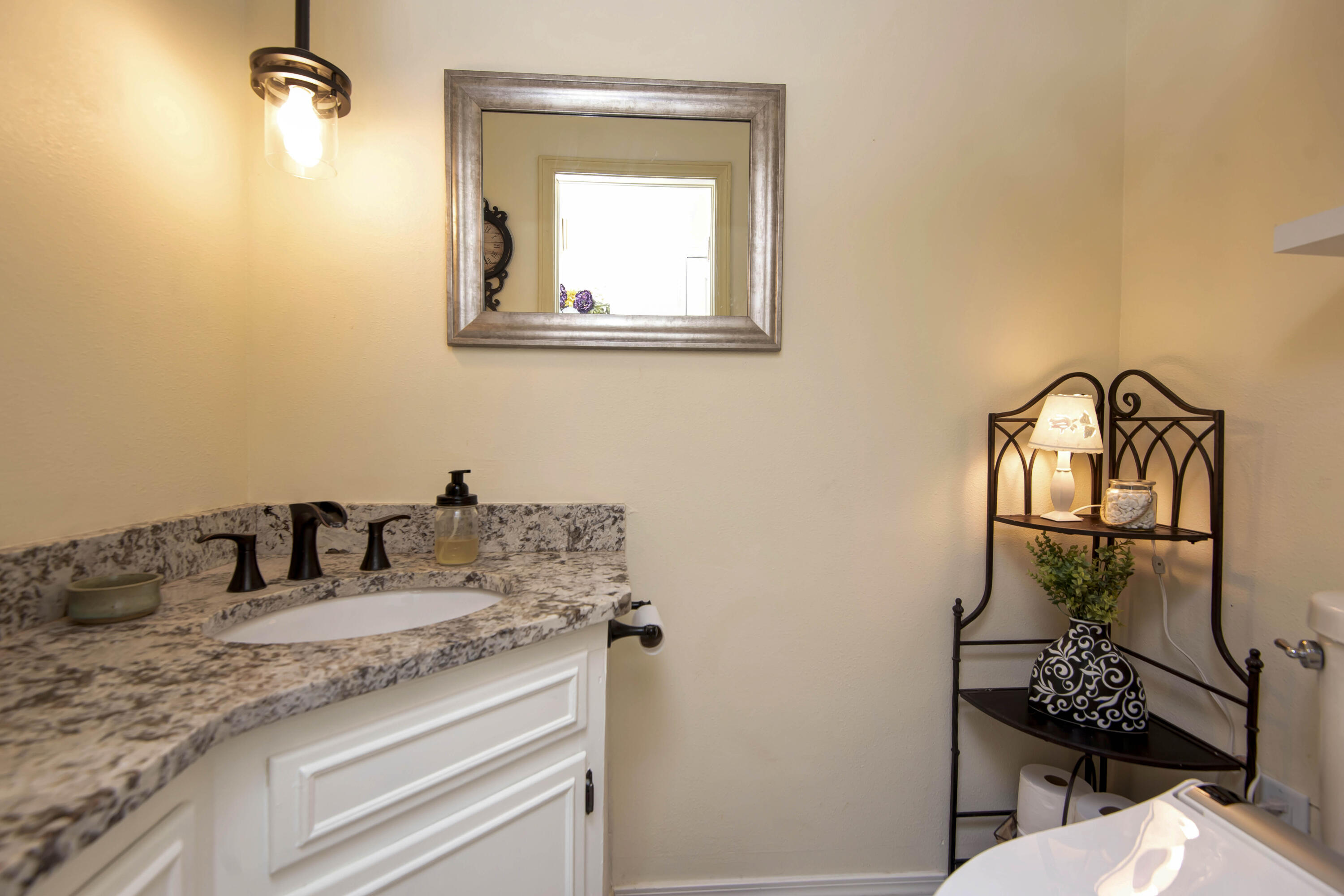 2125 East Meadow Property Photo 15