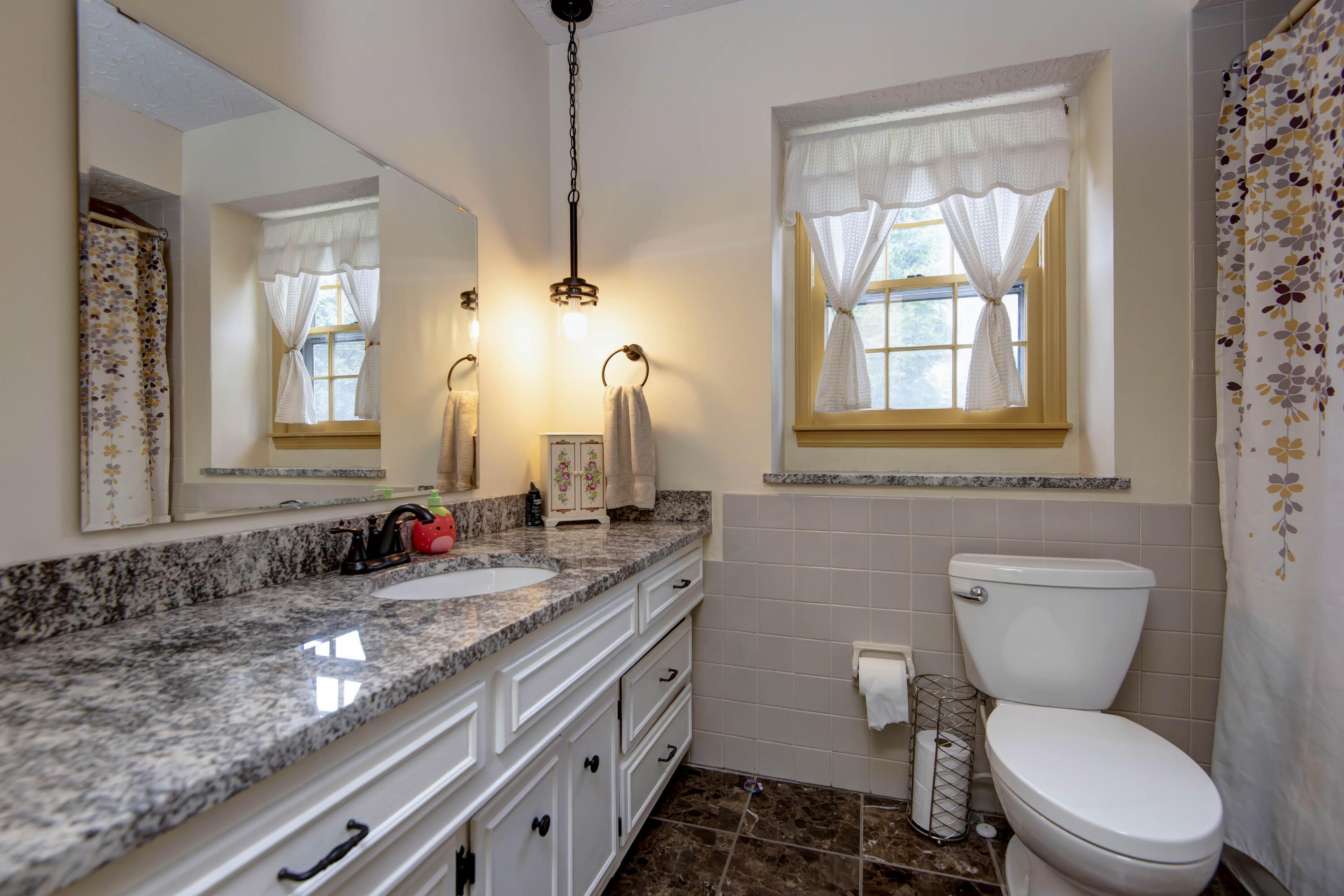 2125 East Meadow Property Photo 20