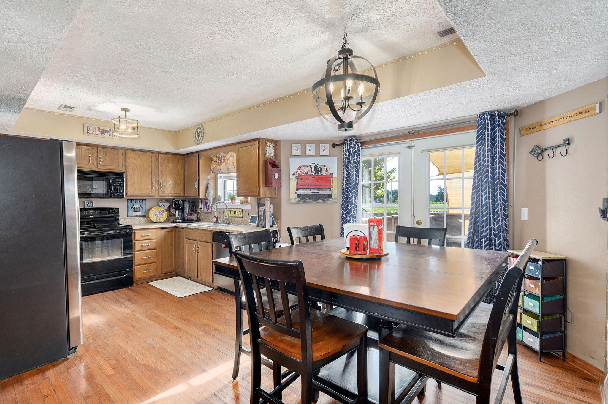 5361 South Aaron Avenue Property Photo 5