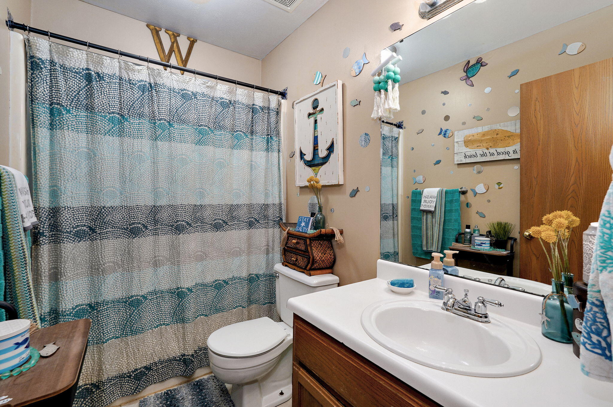 5361 South Aaron Avenue Property Photo 8