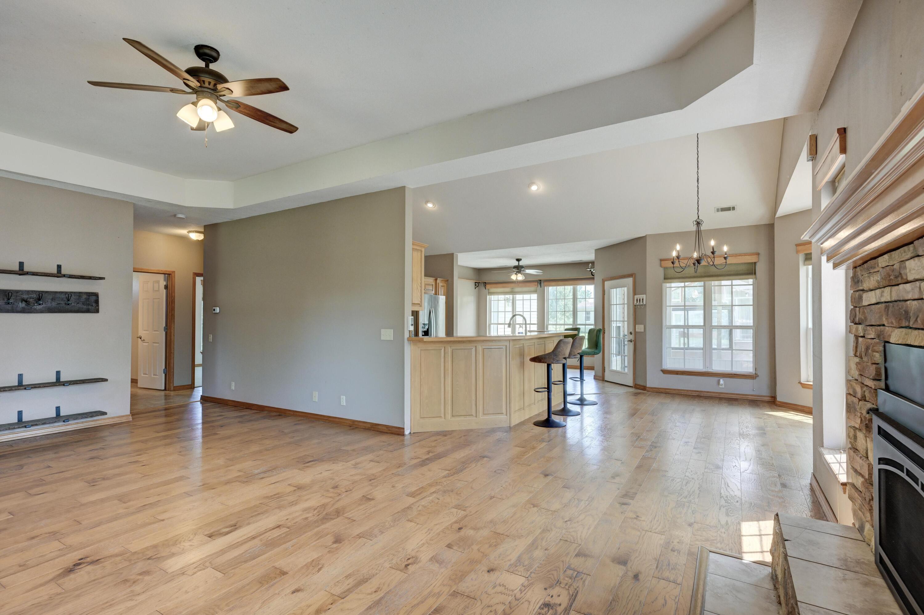 28464 Fir Road Property Photo 7