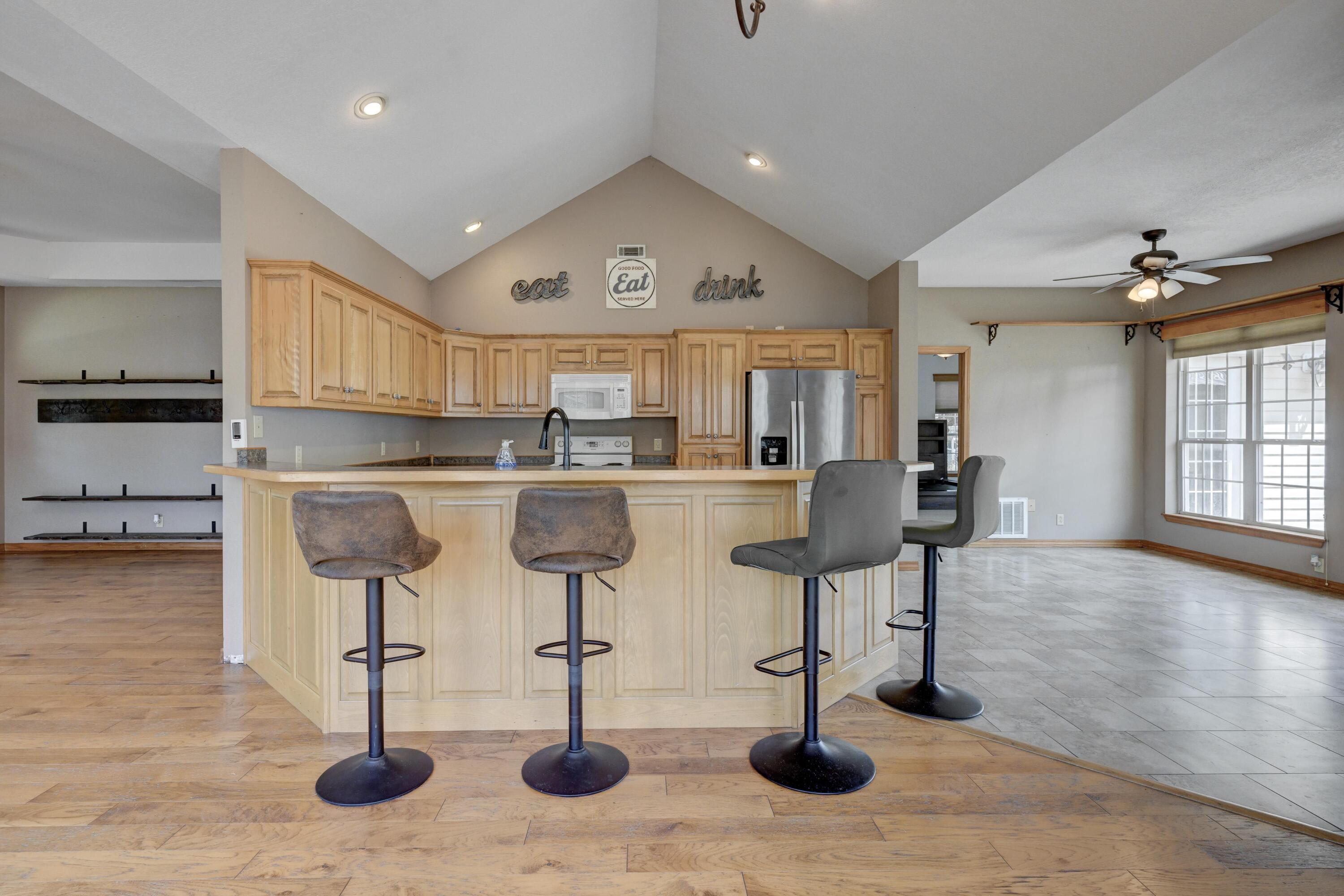 28464 Fir Road Property Photo 12