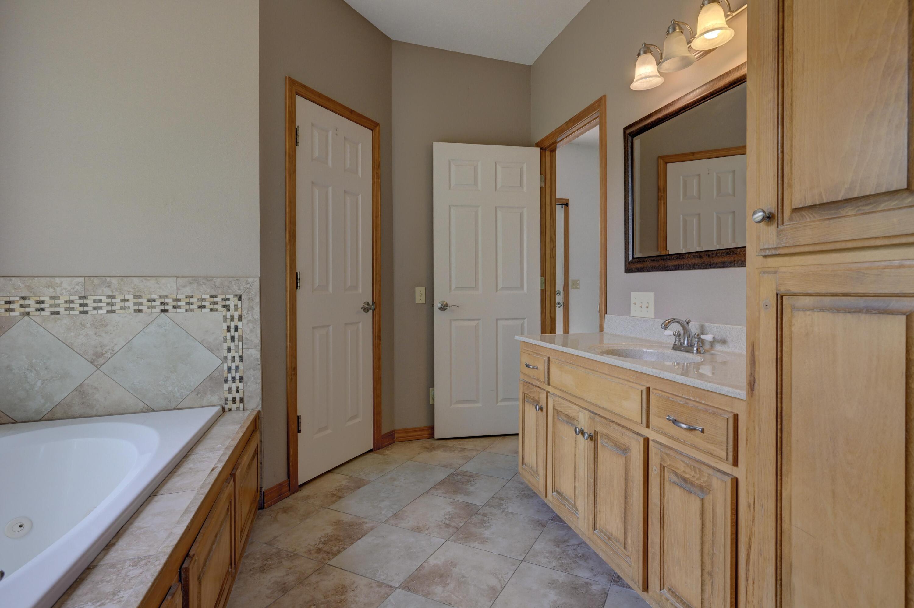 28464 Fir Road Property Photo 27