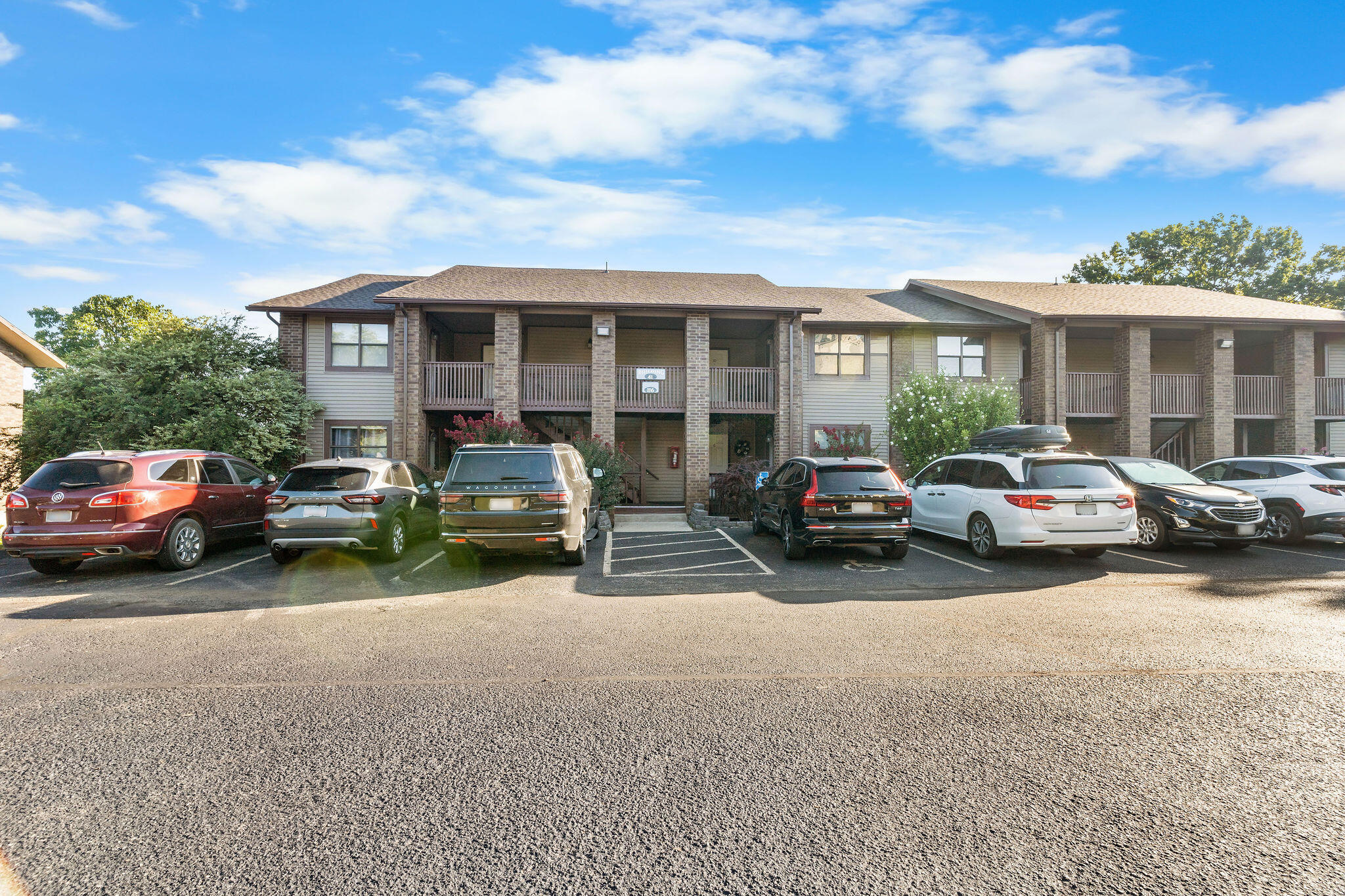 116 Lake Club Drive Property Photo 1