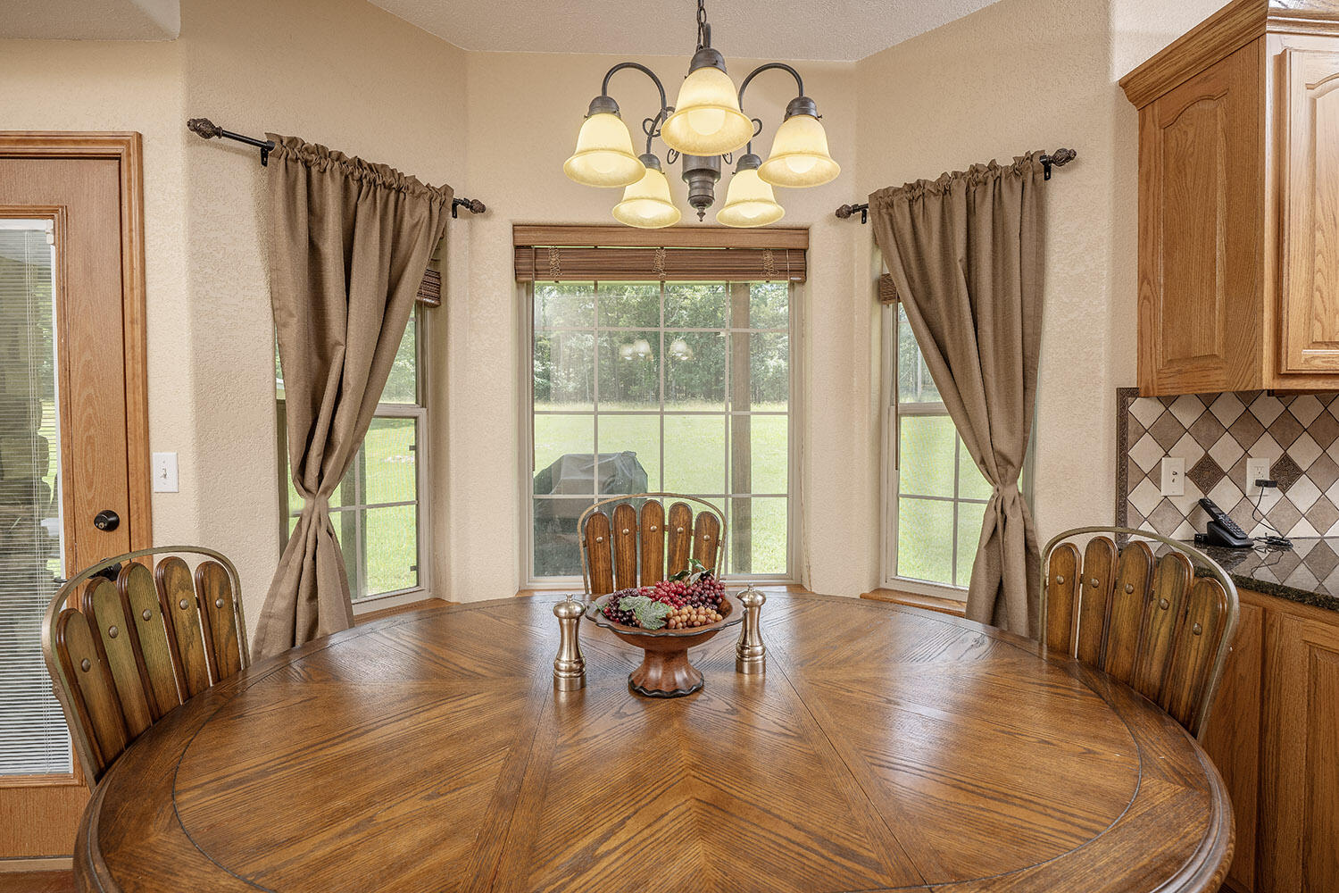 1318 Oakwood Drive Property Photo 25