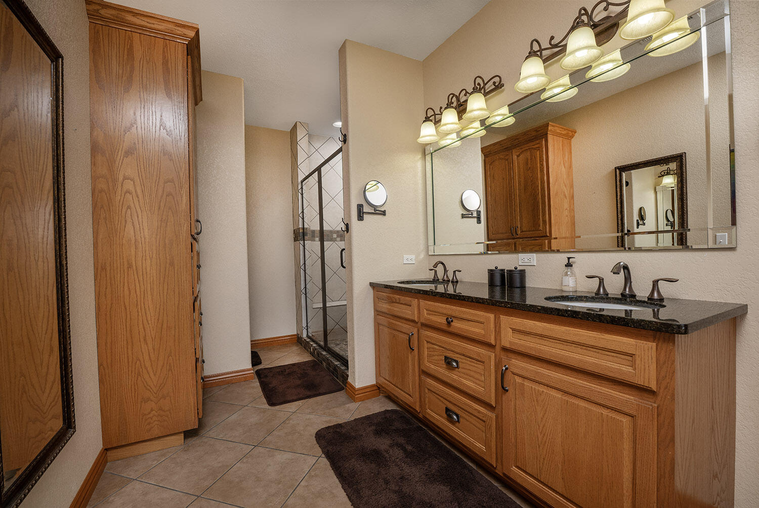 1318 Oakwood Drive Property Photo 39
