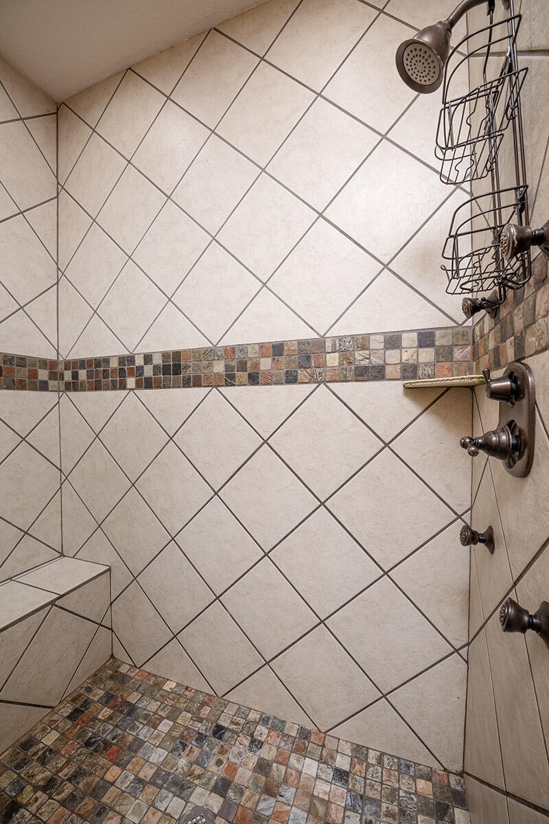 1318 Oakwood Drive Property Photo 41