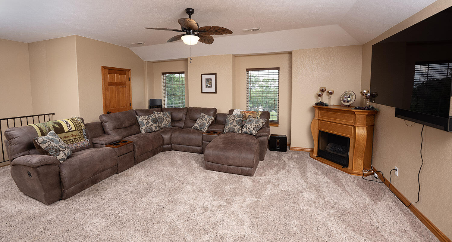 1318 Oakwood Drive Property Photo 63